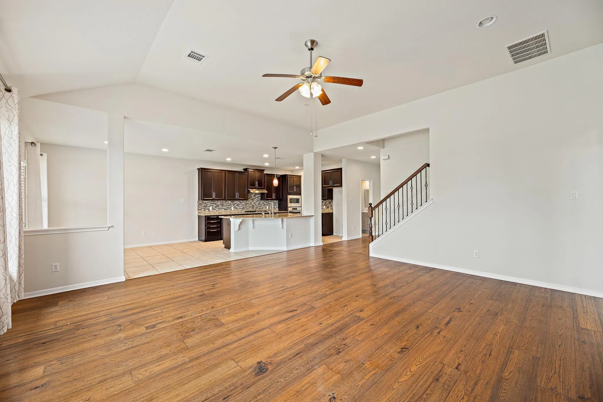 Photo 5 of 18412 WIND VALLEY WAY