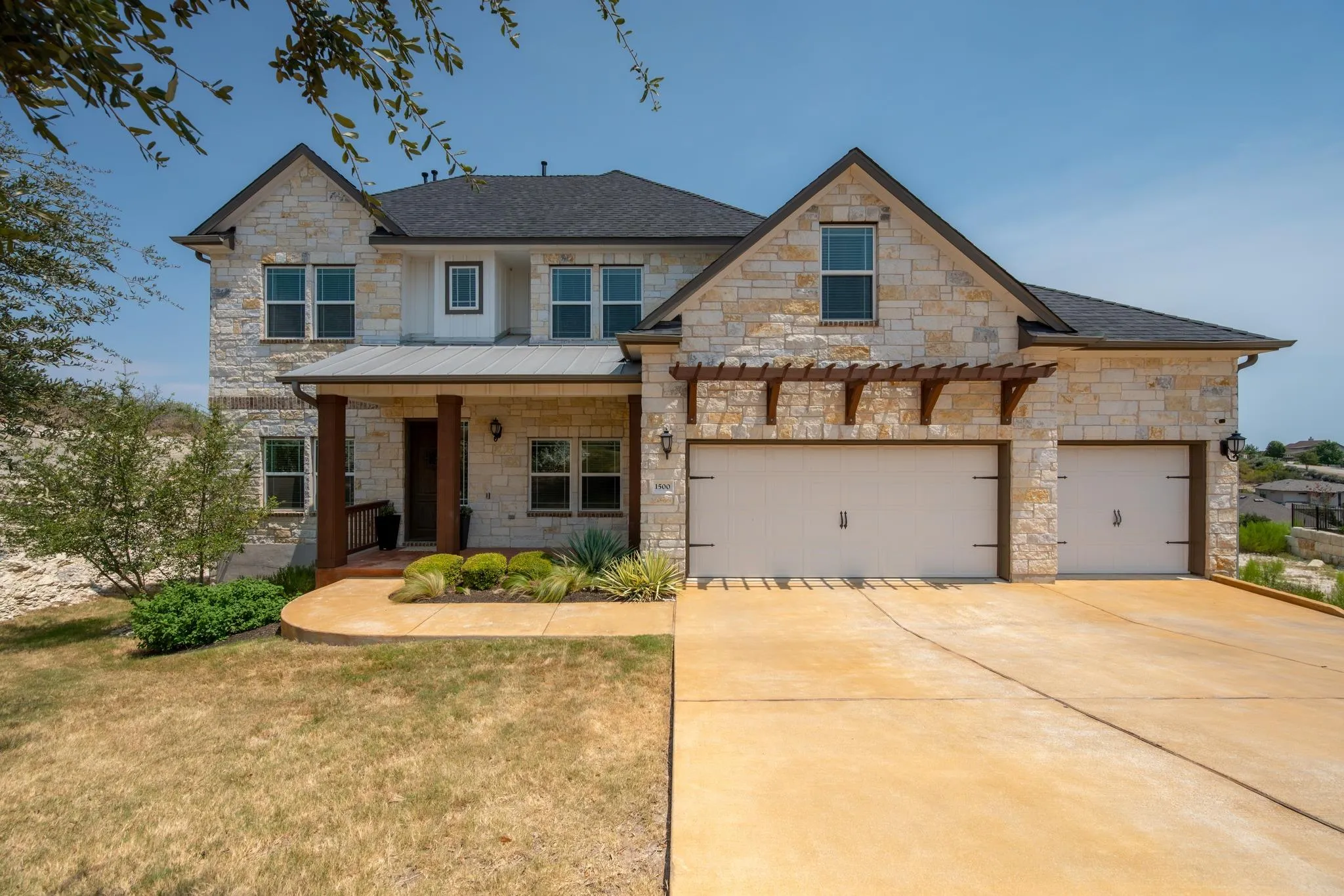 Photo 3 of 1500 CHALK BLUFF CT