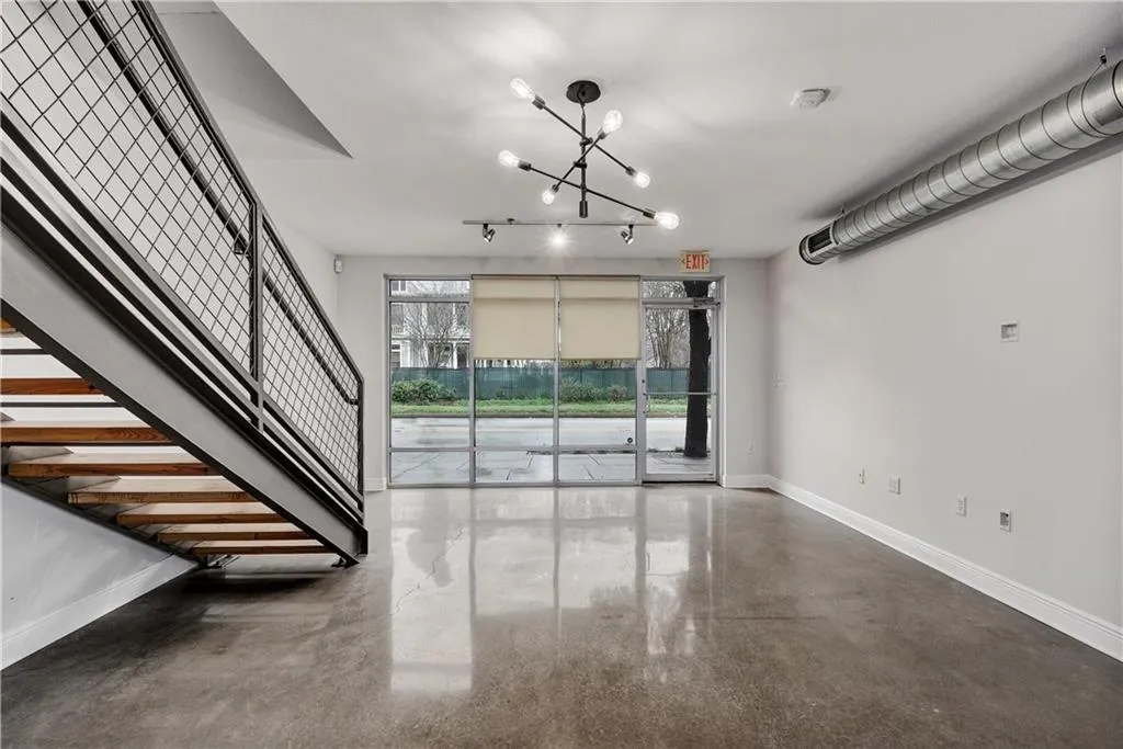 Photo of 1601 E CESAR CHAVEZ ST #102, Austin, TX, 78702