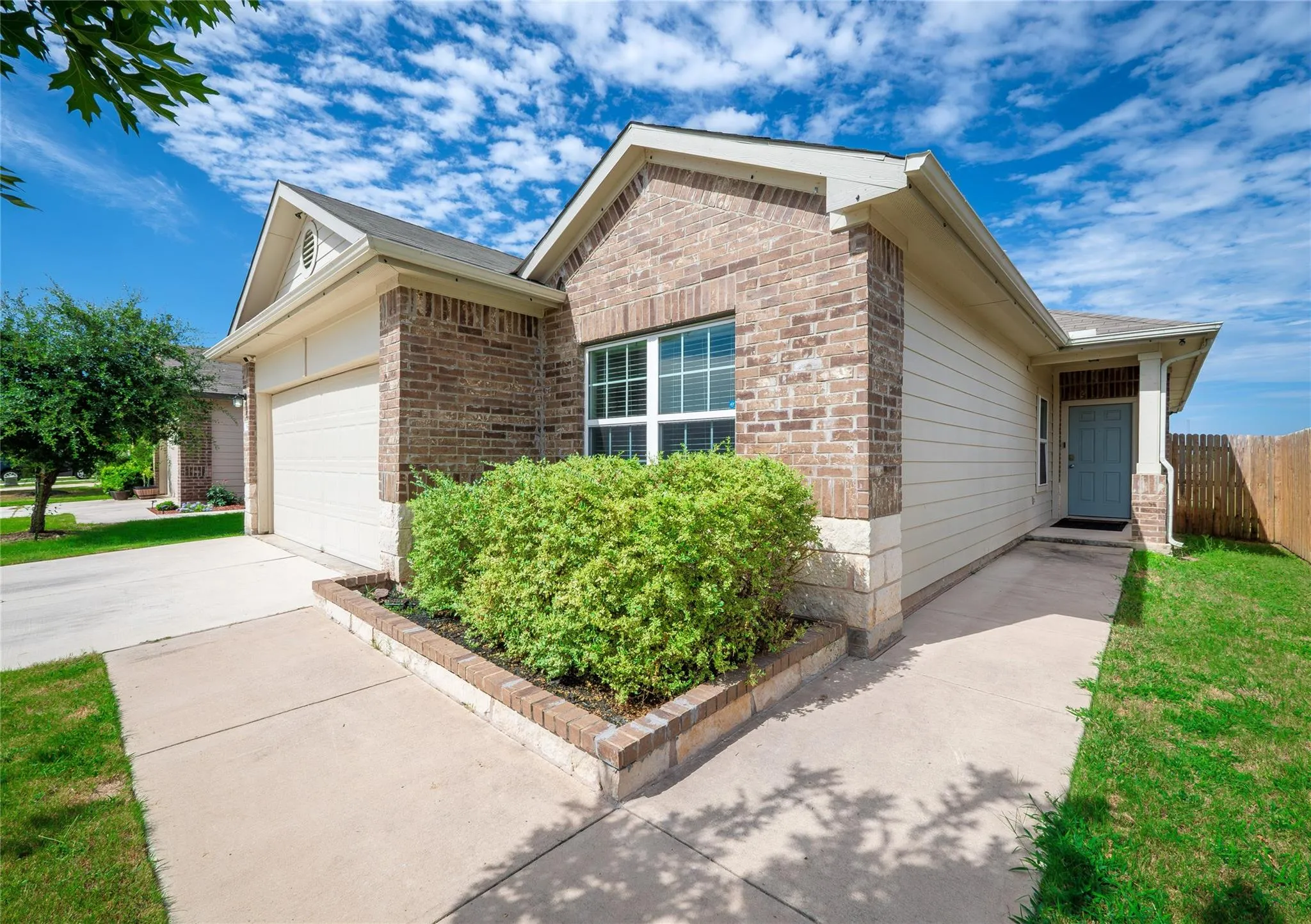 Photo of 624 INDEPENDENCE AVE, Liberty Hill, TX, 78642