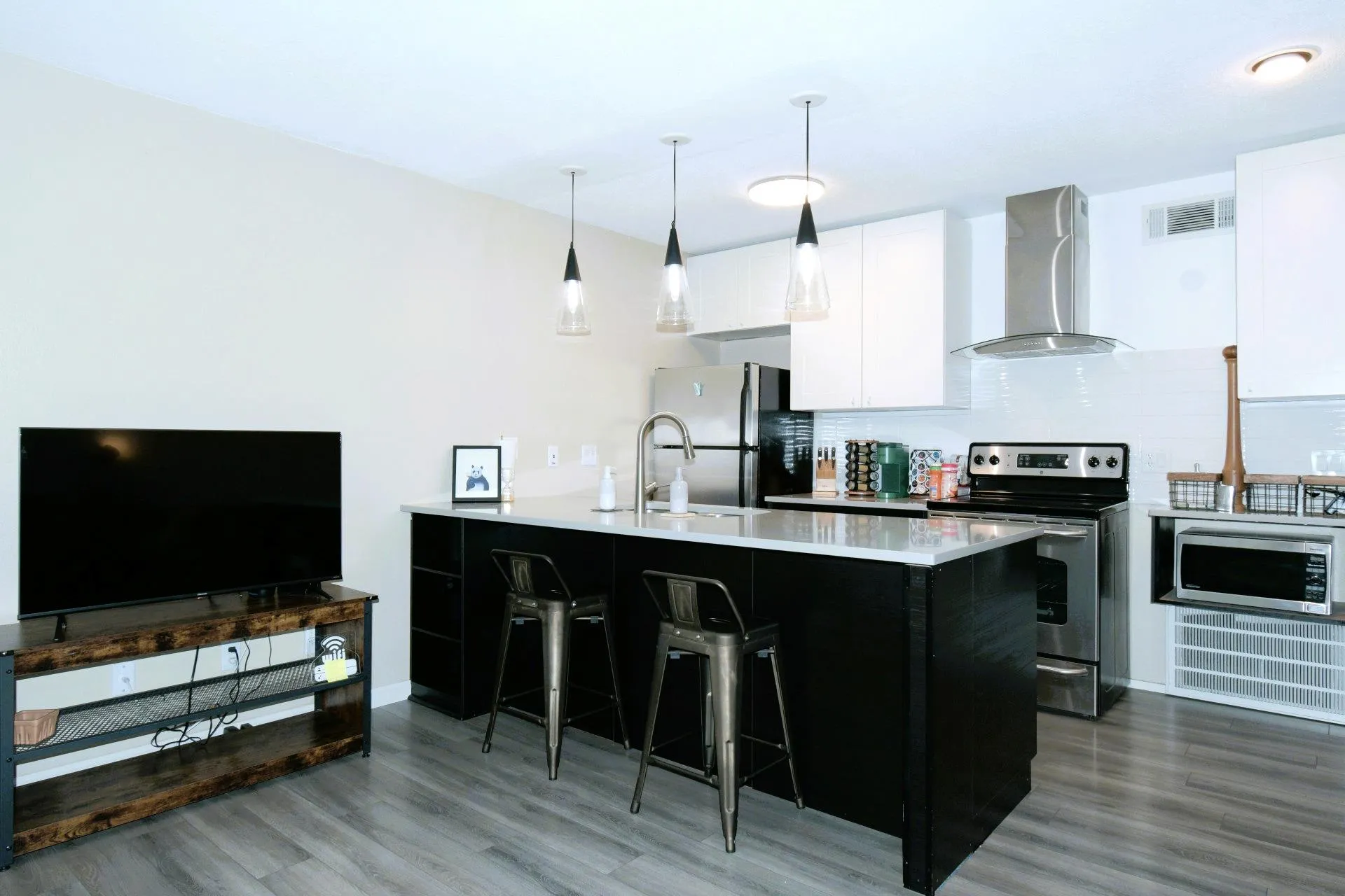 Photo of 2302 EAST SIDE DR #6, Austin, TX, 78704