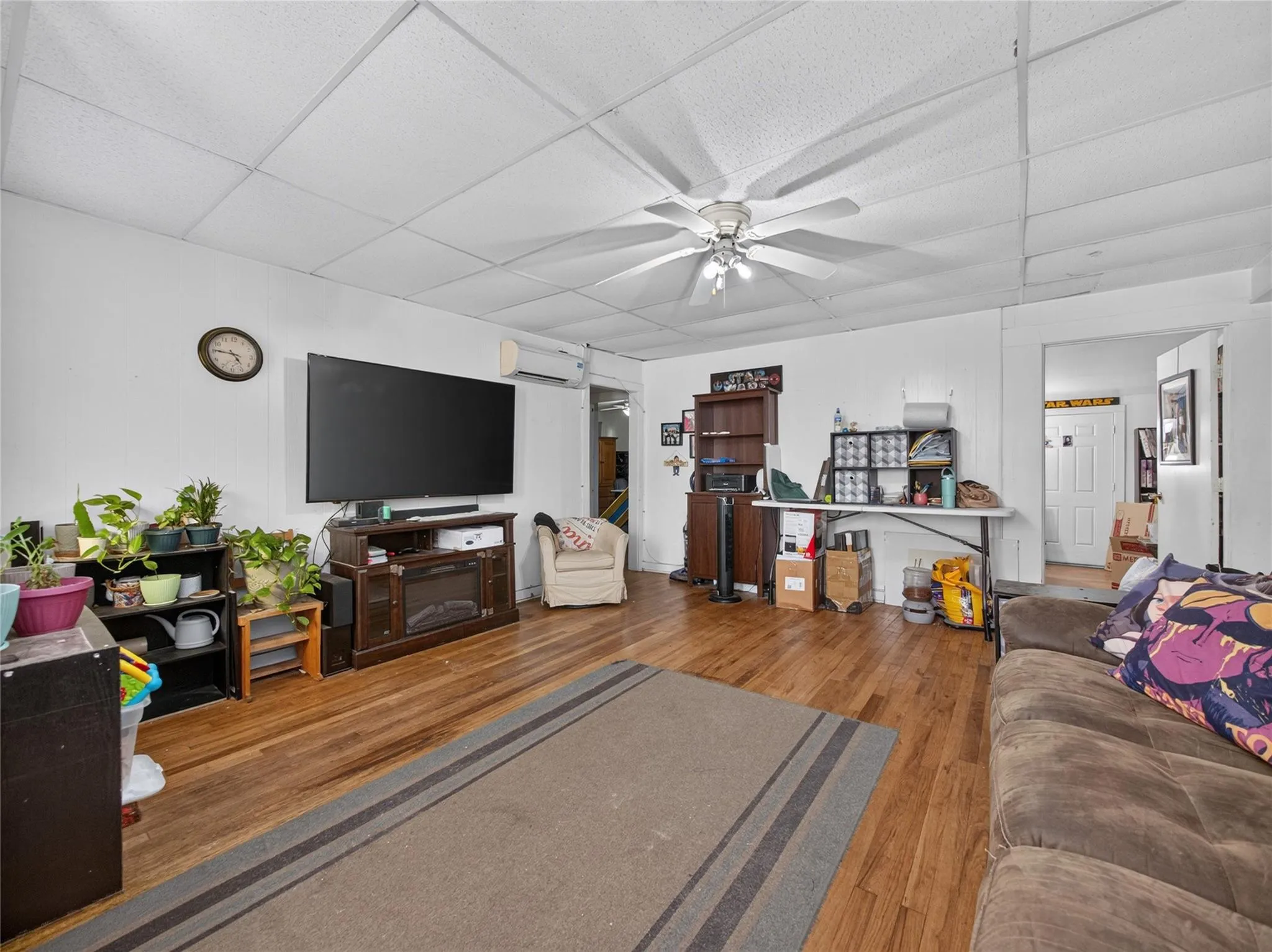 Photo 4 of 203 HUDGINS ST