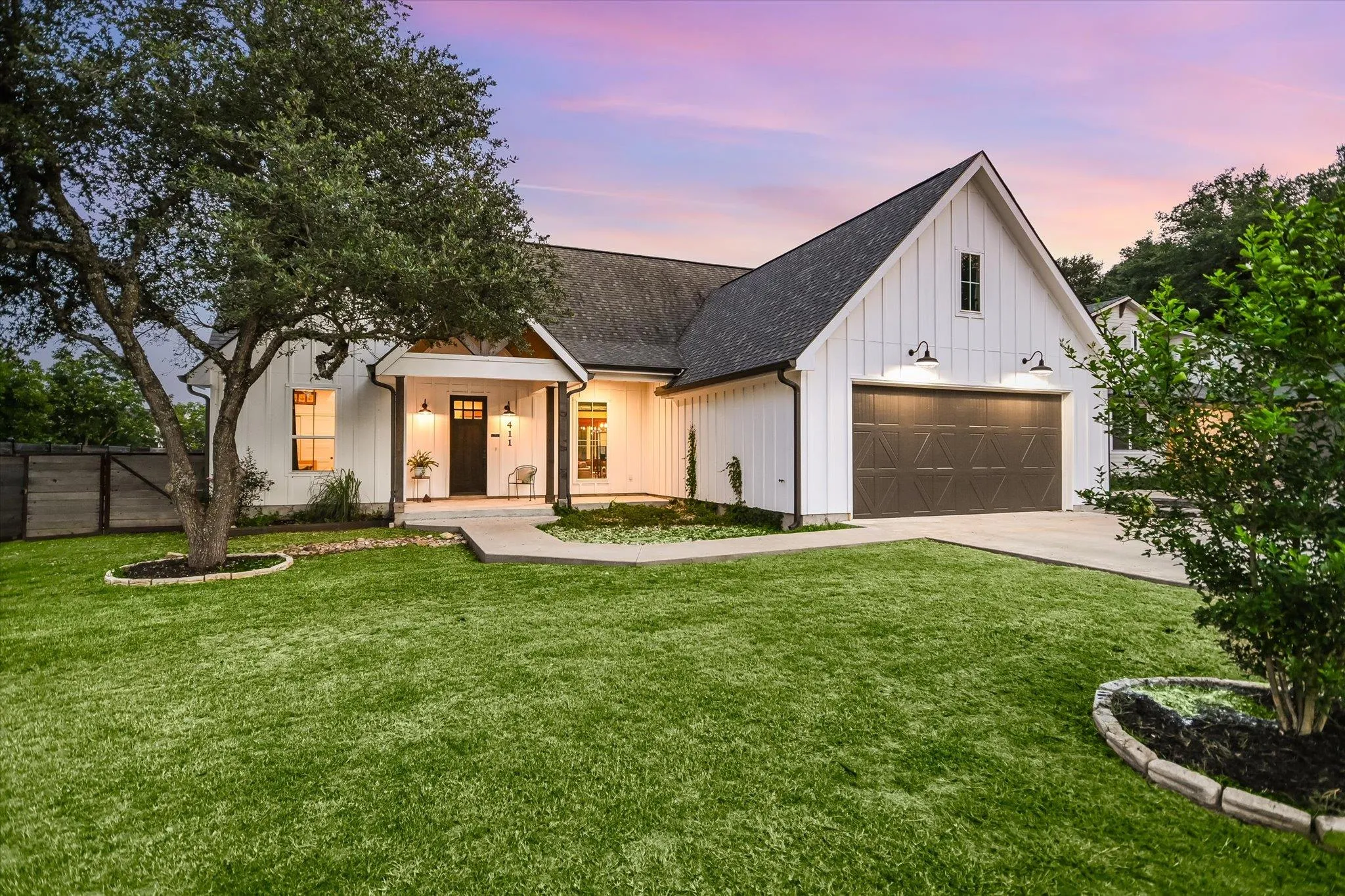 Photo of 411 WHITETAIL DR, Manchaca, TX, 78652