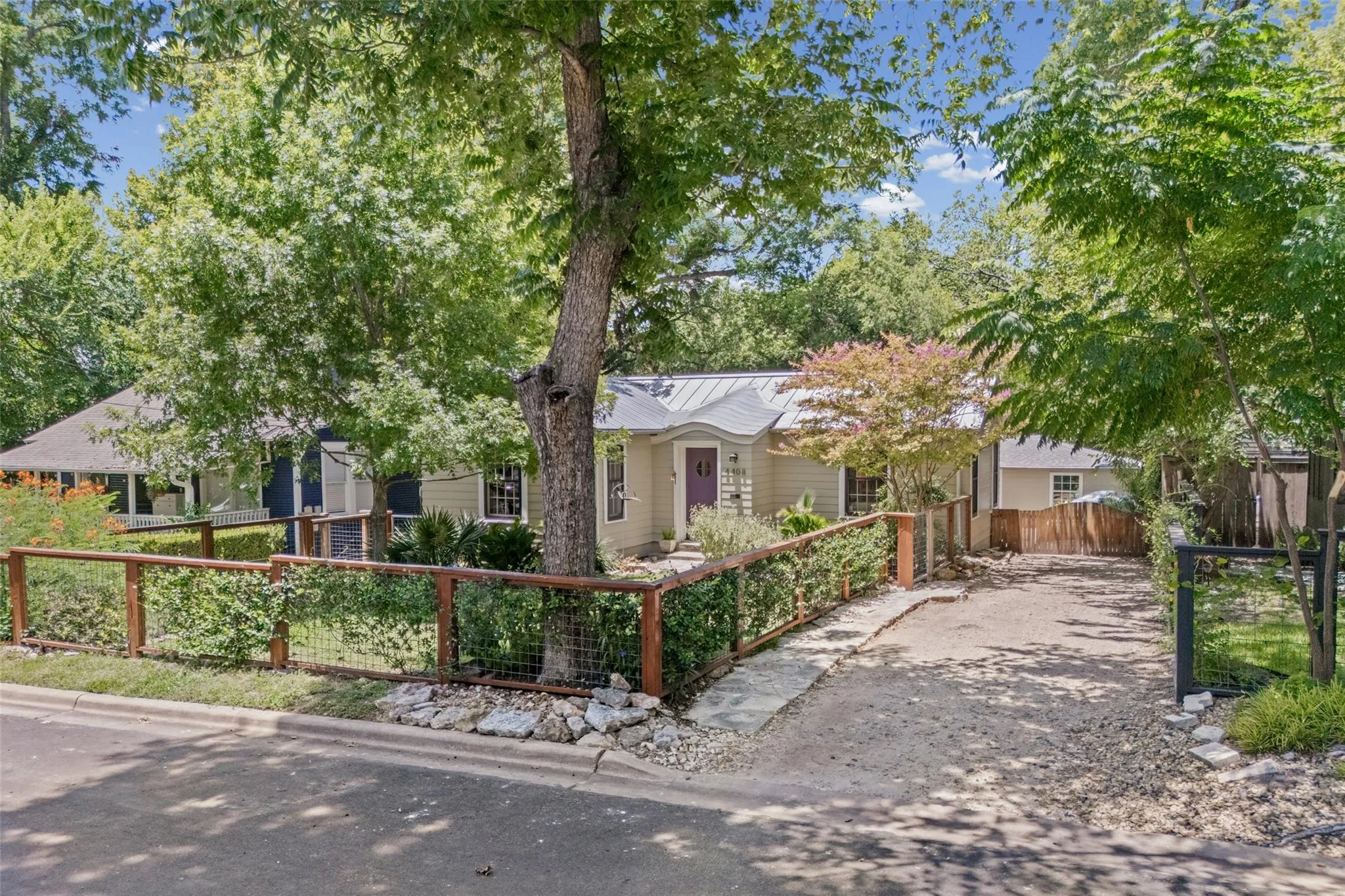 Photo 1 of 4408 BARROW AVE