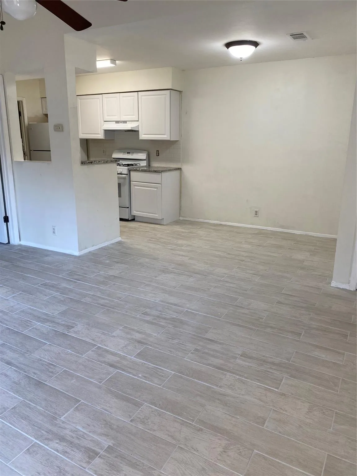 Photo 5 of 12412 DEER FALLS DR #A