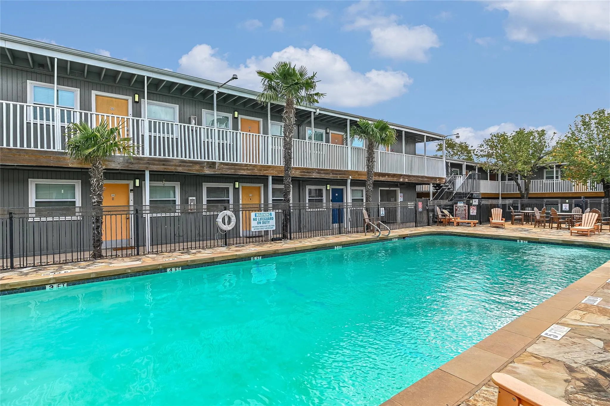 Photo of 2401 MANOR RD #131, Austin, 78722