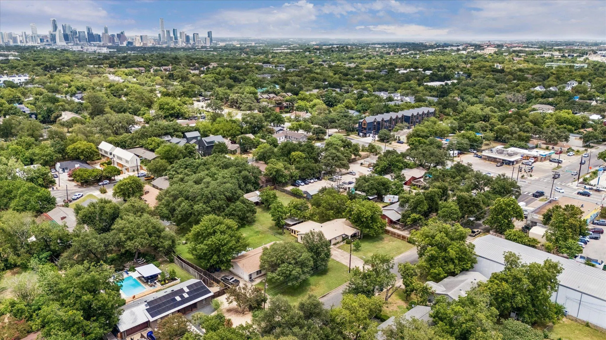 Photo of 2009 FORTVIEW RD, Austin, 78704