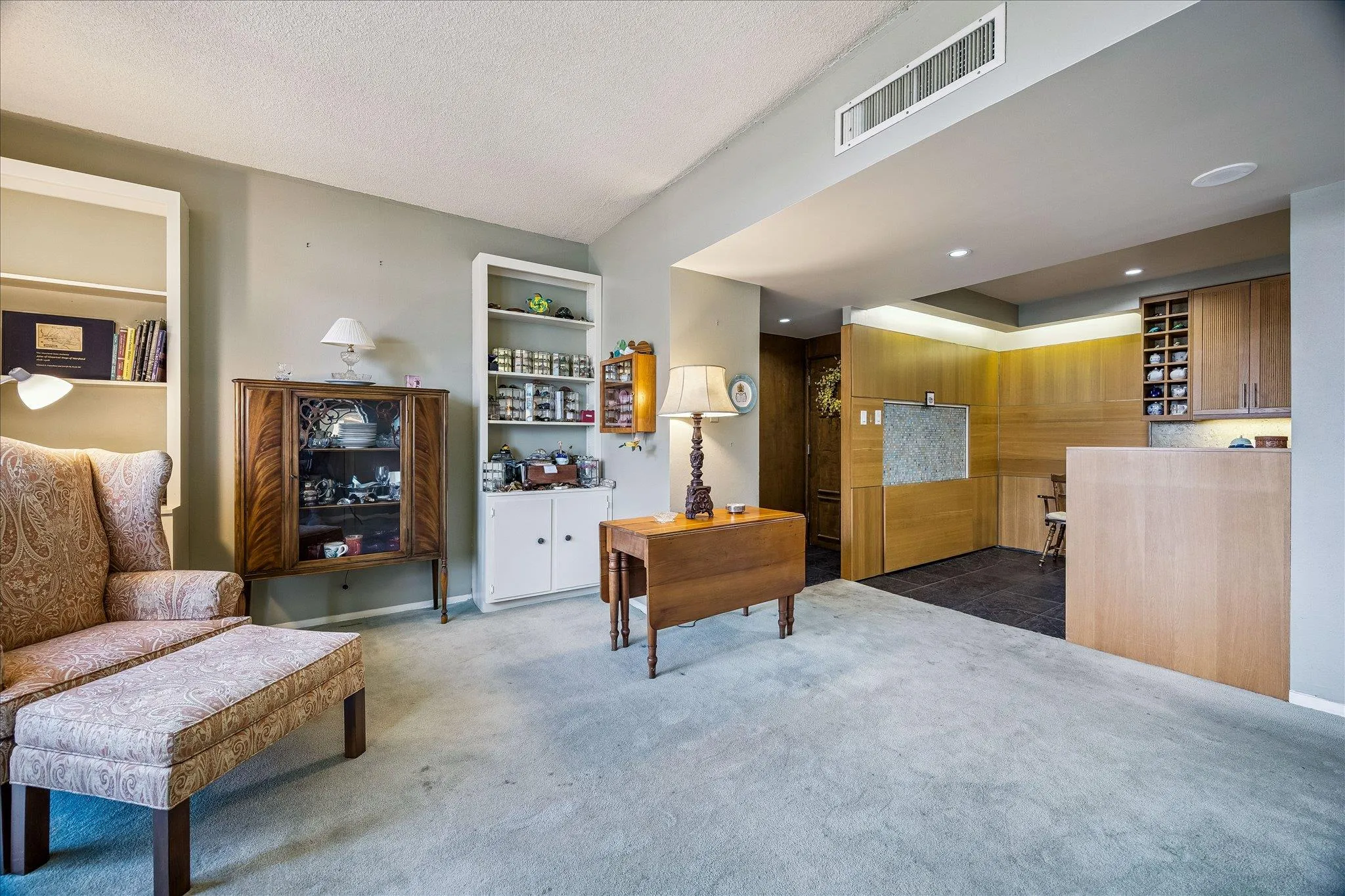 Photo 4 of 1801 LAVACA ST #4K