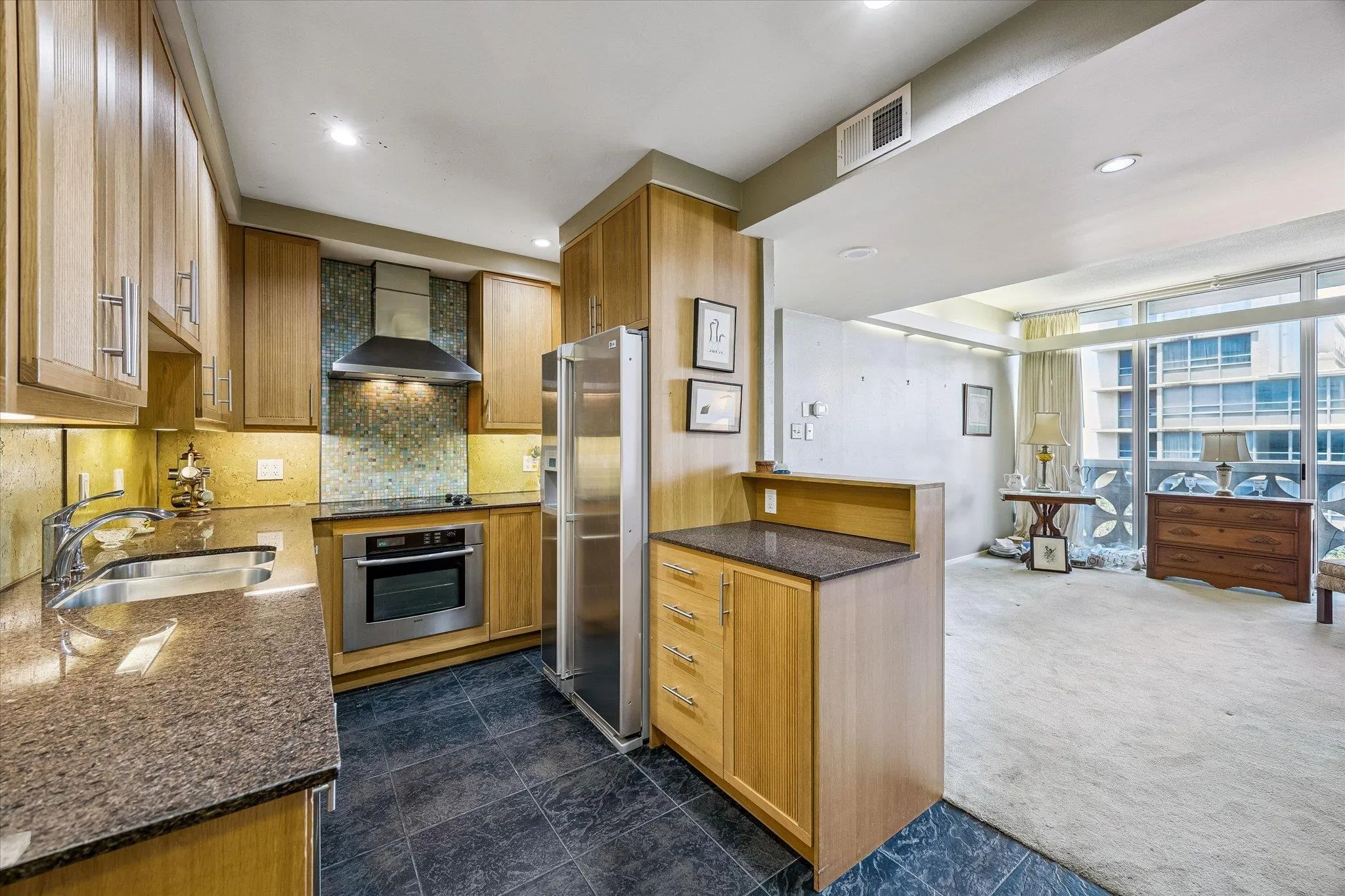Photo 3 of 1801 LAVACA ST #4K