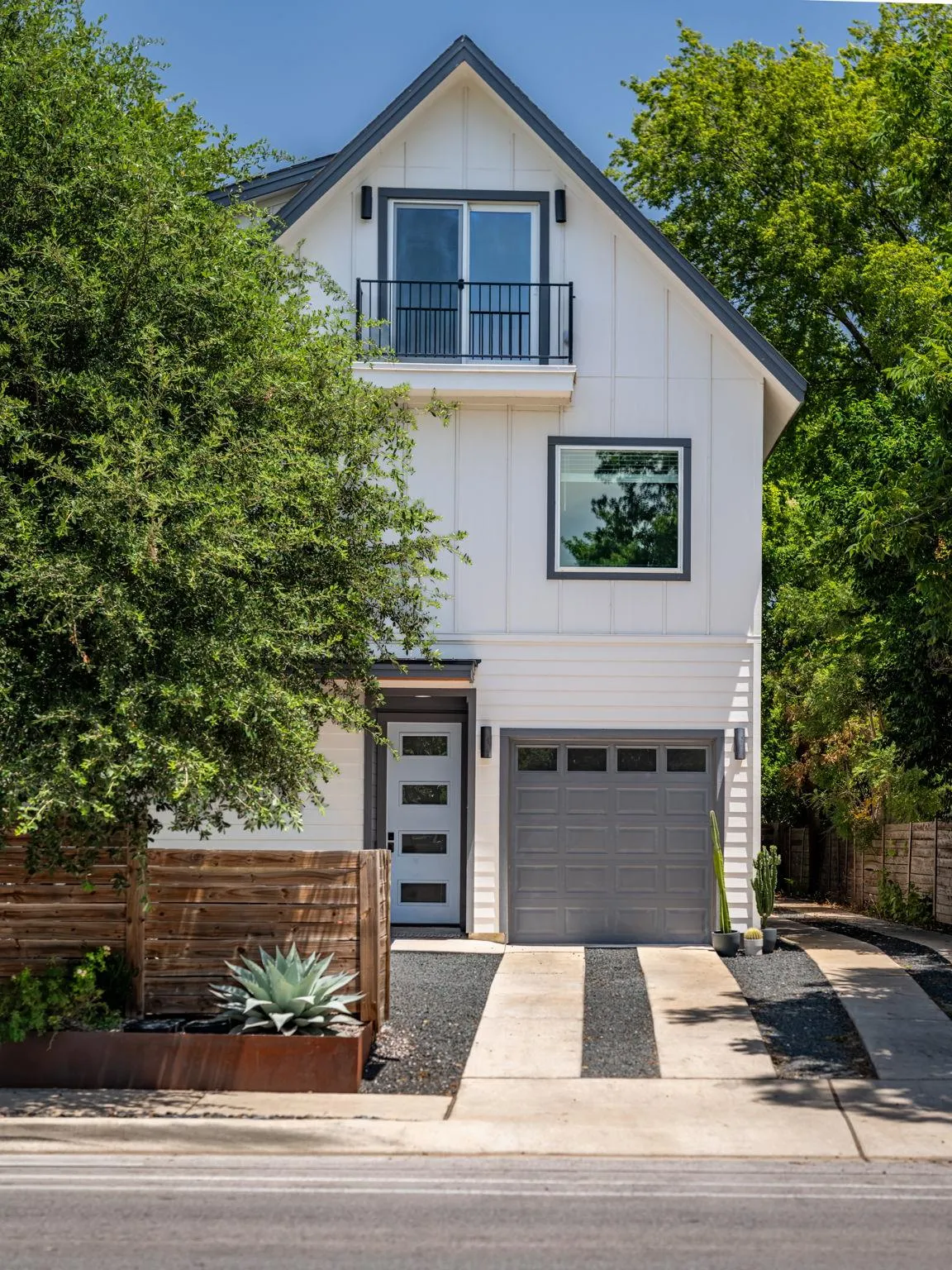 Photo of 308 W NORTH LOOP BLVD #1, Austin, TX, 78751