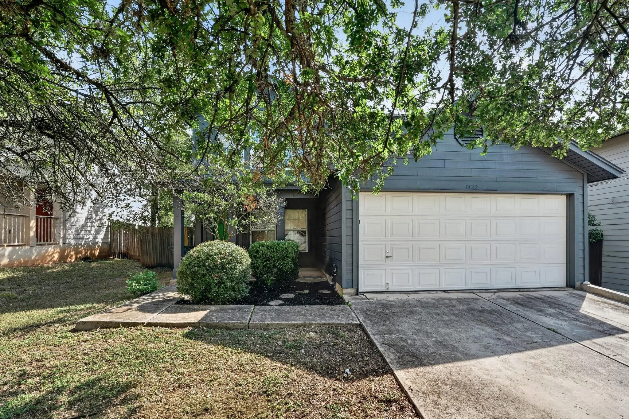 Photo of 1422 MEADOW PKWY, San Marcos, TX, 78666