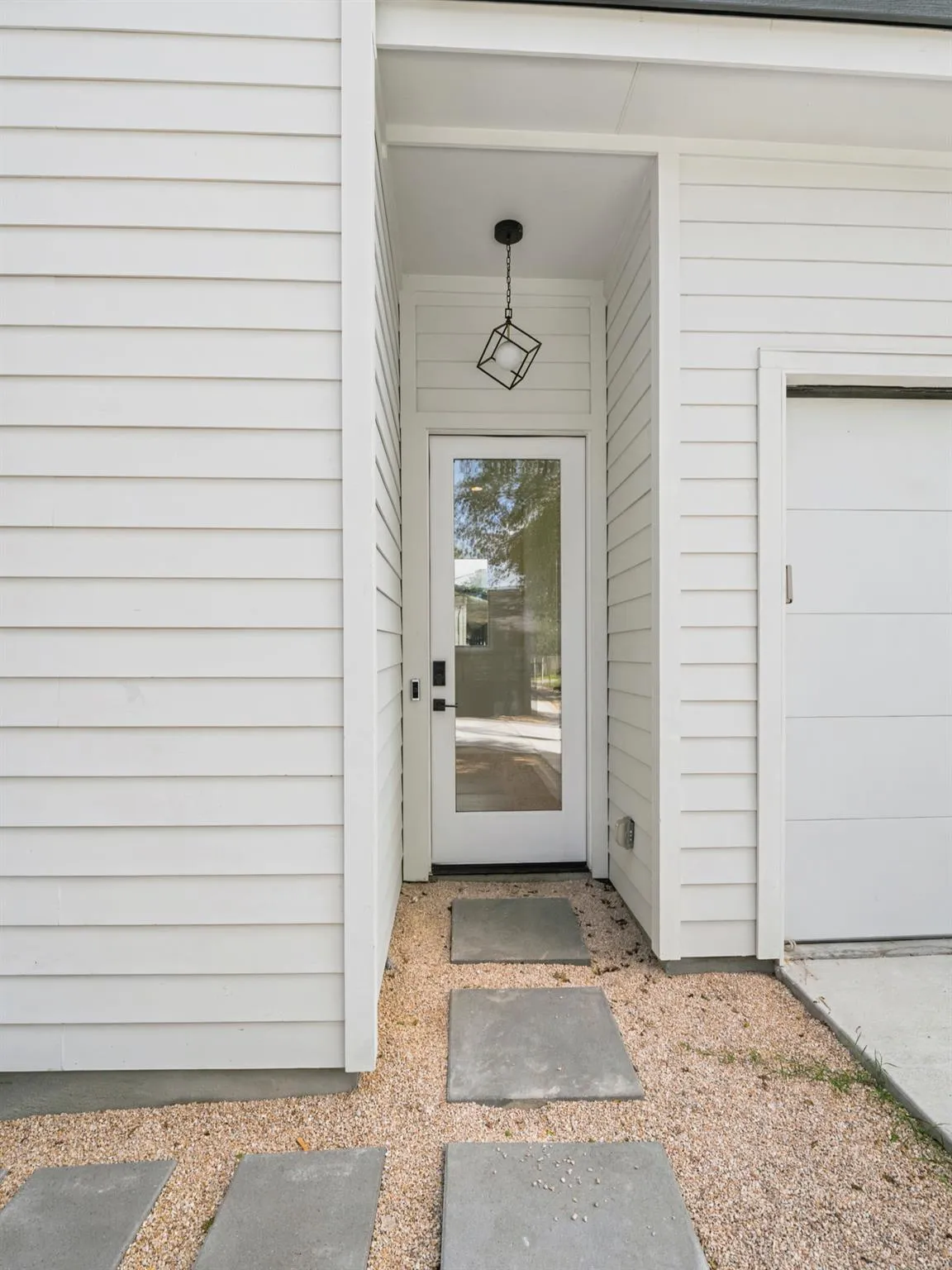 Photo 2 of 1106 S MEADOWS DR SW #2