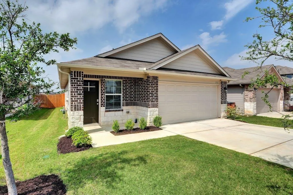 Photo of 2921 MARYANNE LN, Pflugerville, 78660