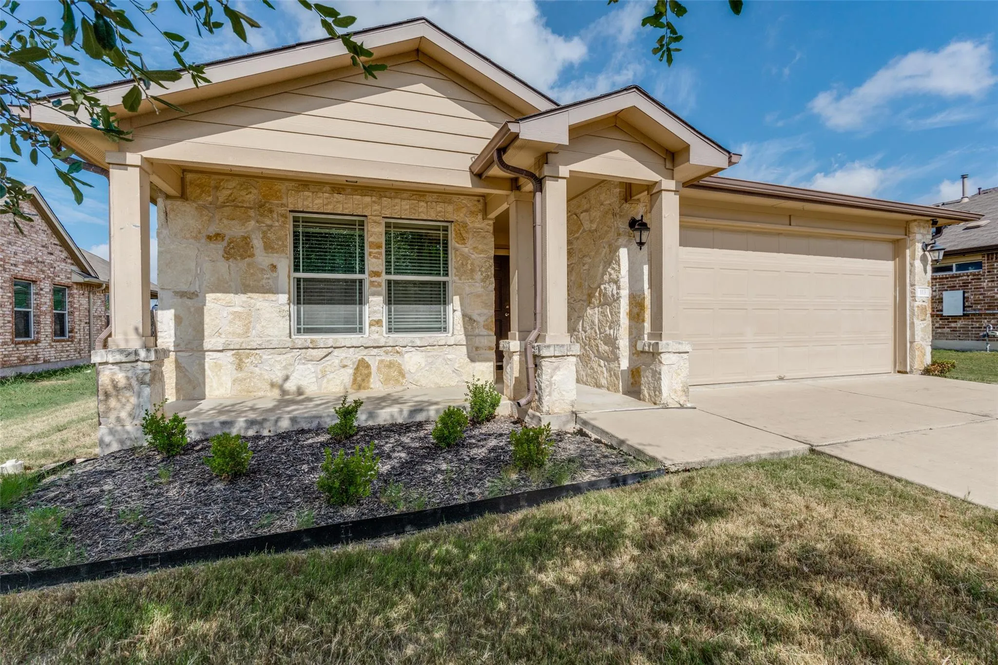 Photo of 113 SCREECH OWL DR, Kyle, TX, 78640
