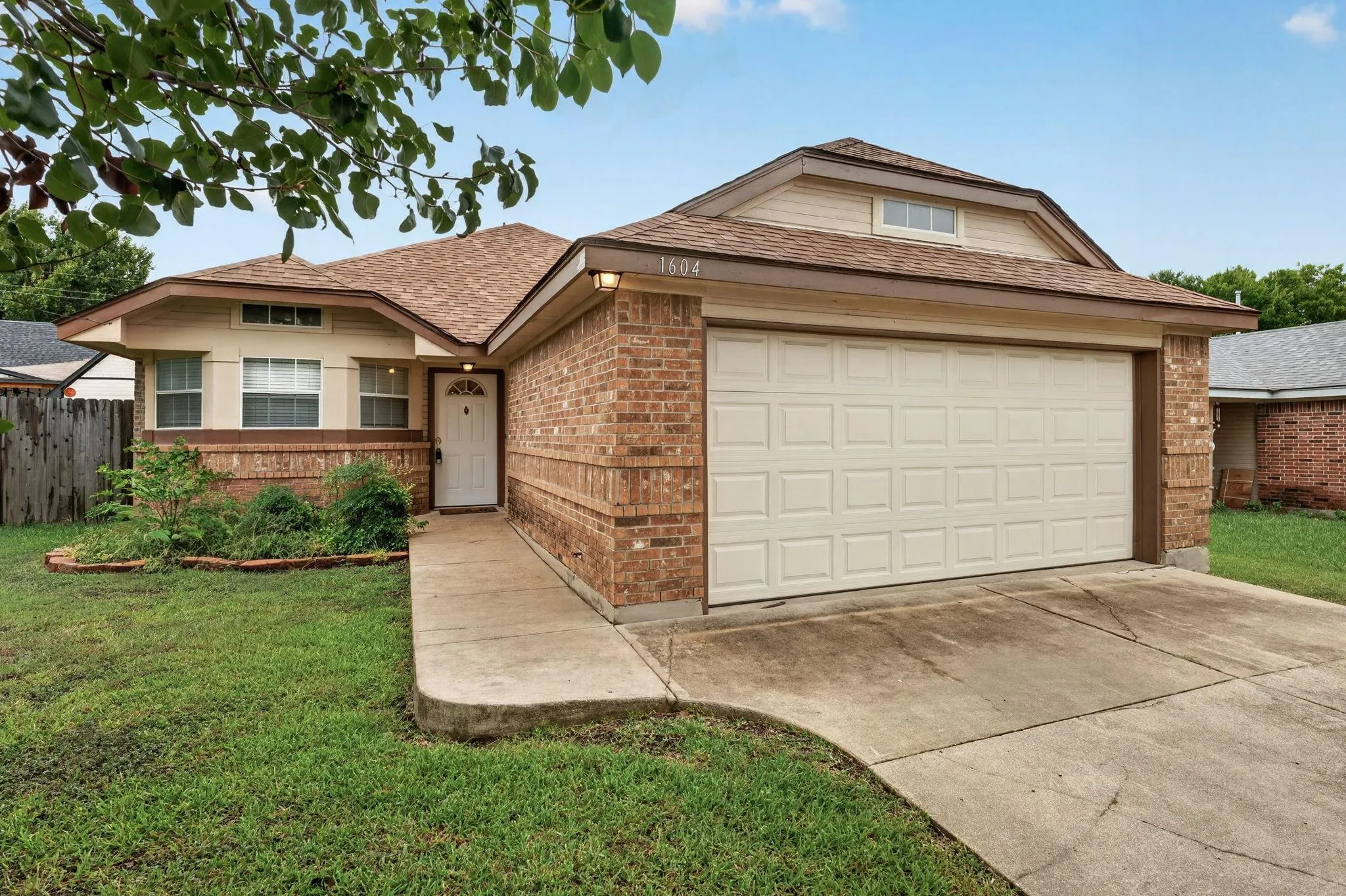 Photo of 1604 SOUTHWESTERN TRL, Round Rock, TX, 78664