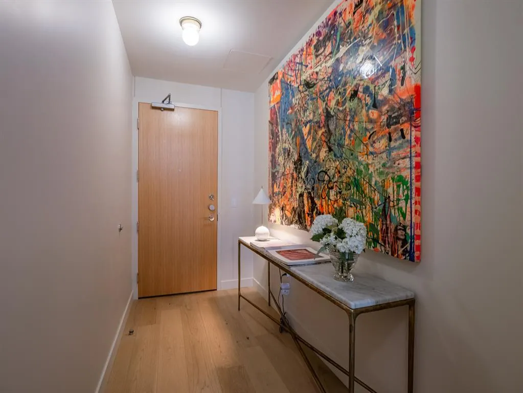Photo 2 of 44 EAST AVE #2207