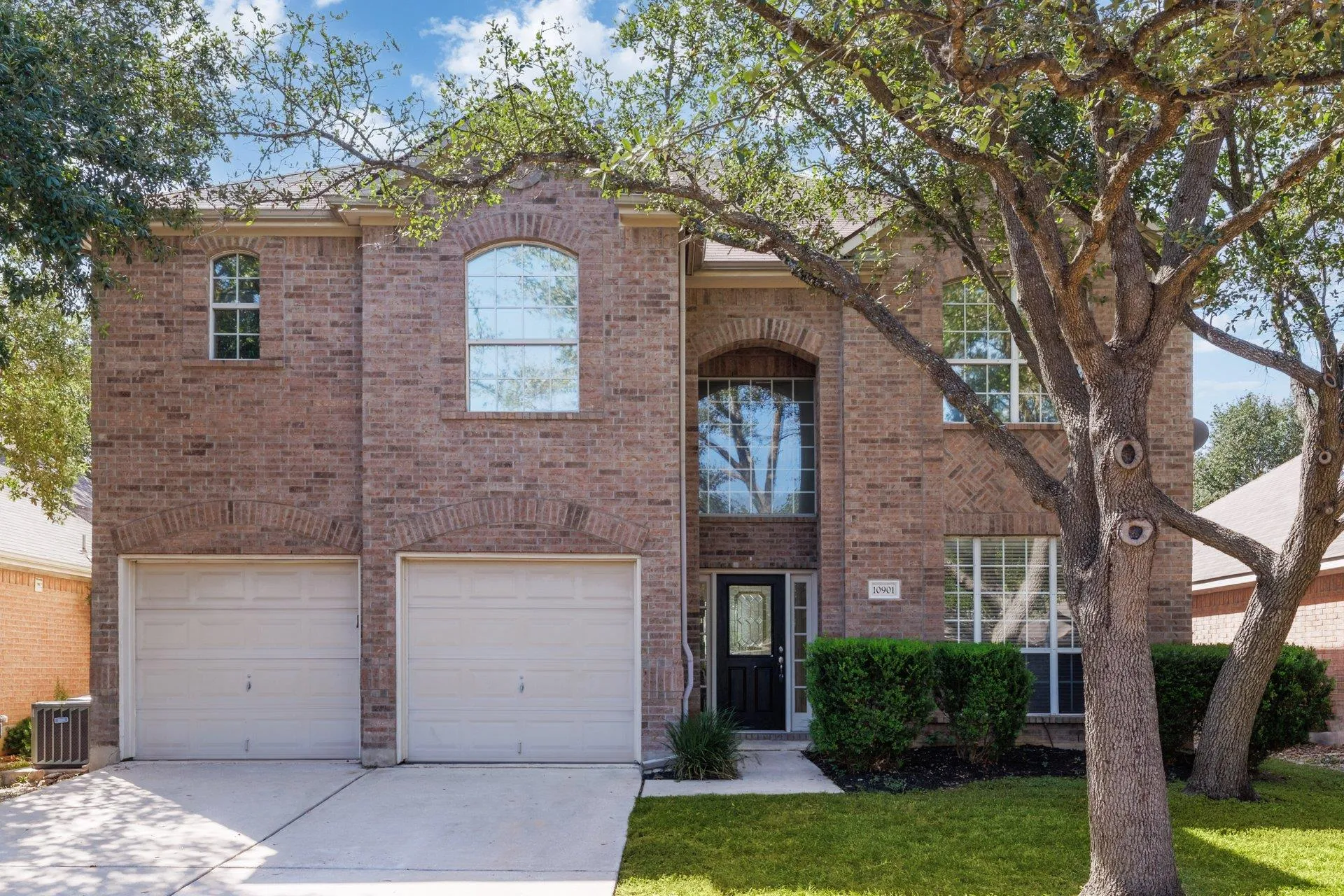 Photo of 10901 MINT JULEP DR, Austin, TX, 78748
