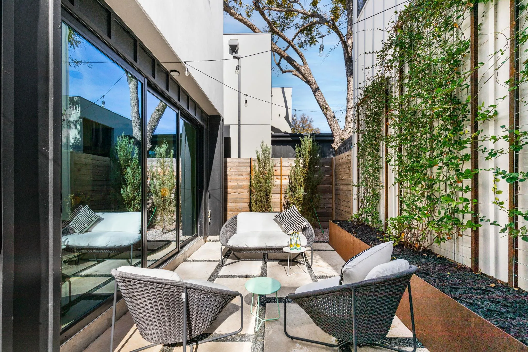 Photo of 631 TILLERY ST #1, Austin, TX, 78702