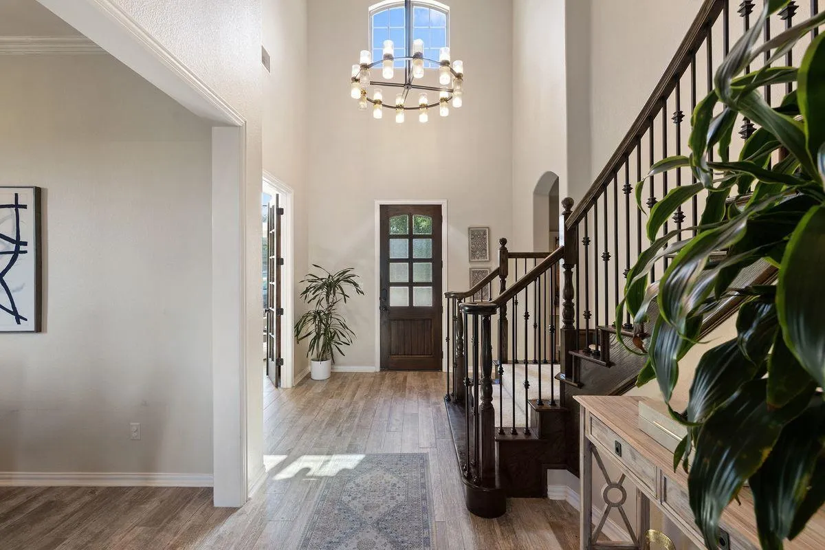 Photo of 8804 FLYCATCHER CT, Austin, TX, 78738