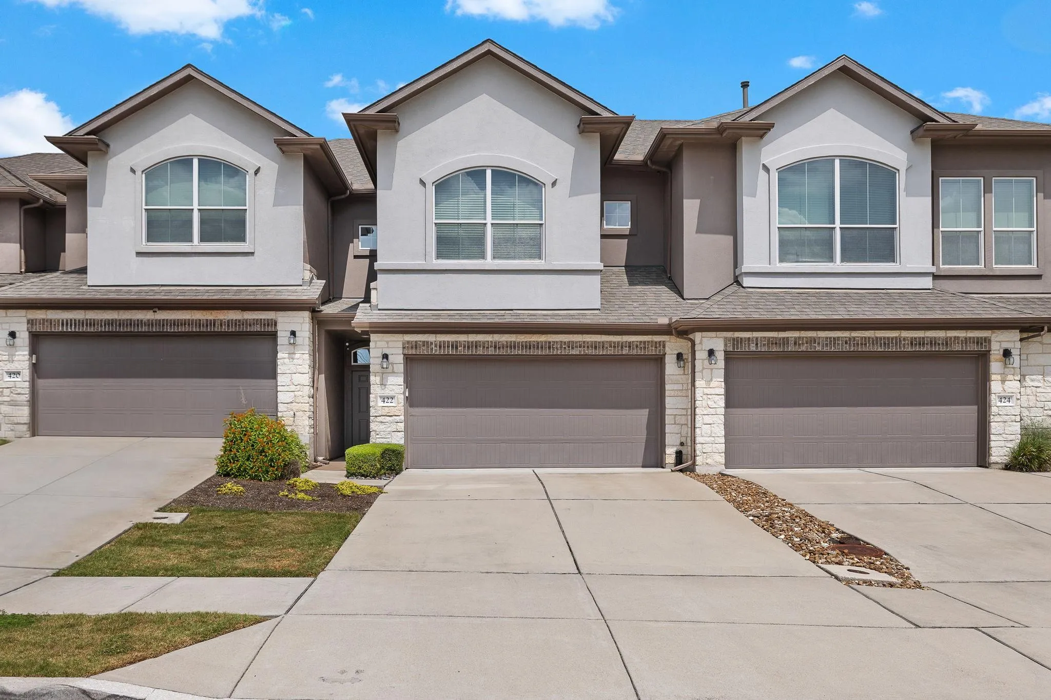 Photo of 422 EPIPHANY LN, Pflugerville, 78660