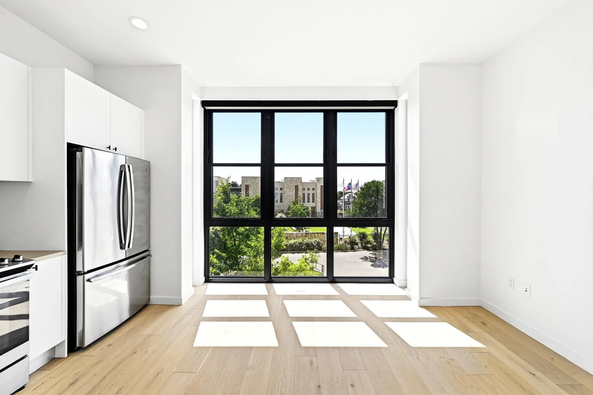 Photo of 800 EMBASSY DR #305, Austin, TX, 78702