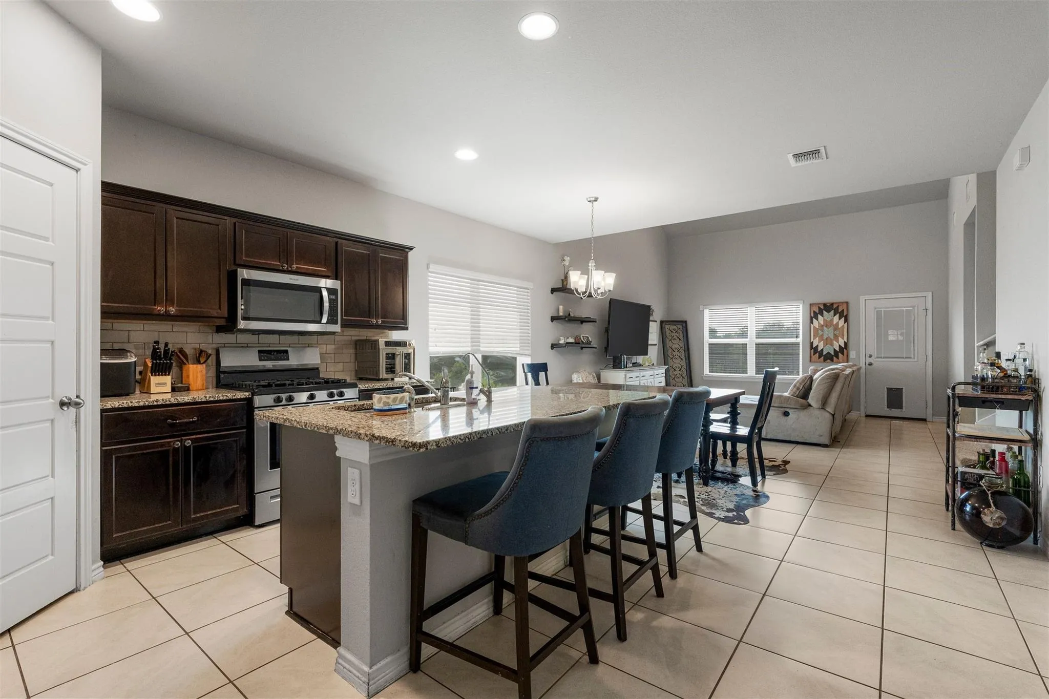 Photo 3 of 6612 PASEO SAN LUCAS LN