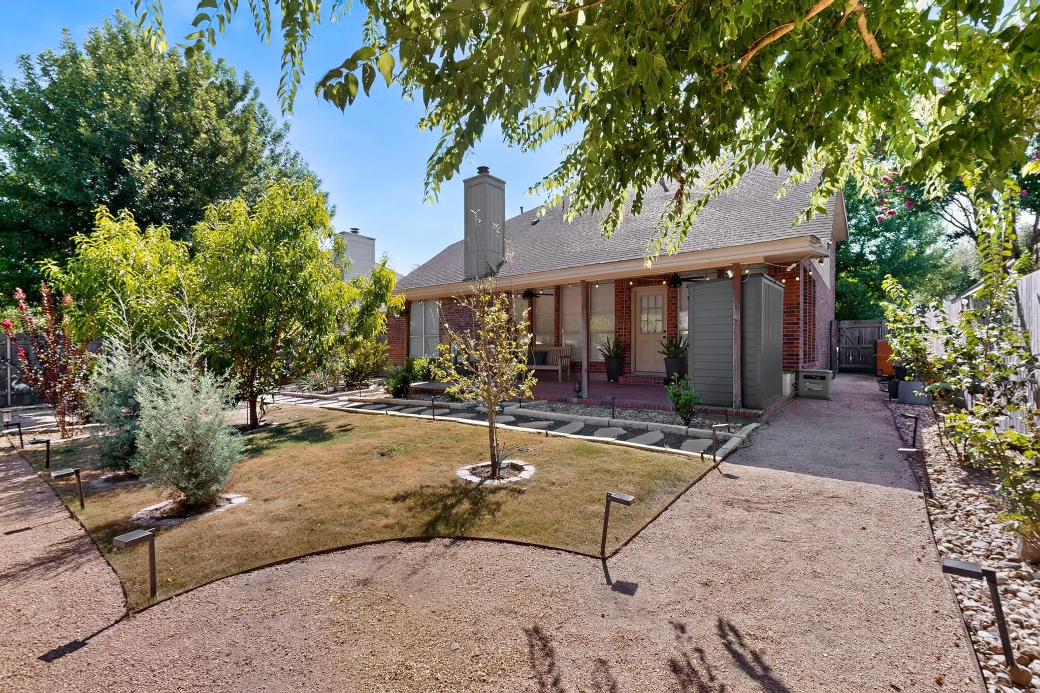 Photo 5 of 17810 WORLEY DR