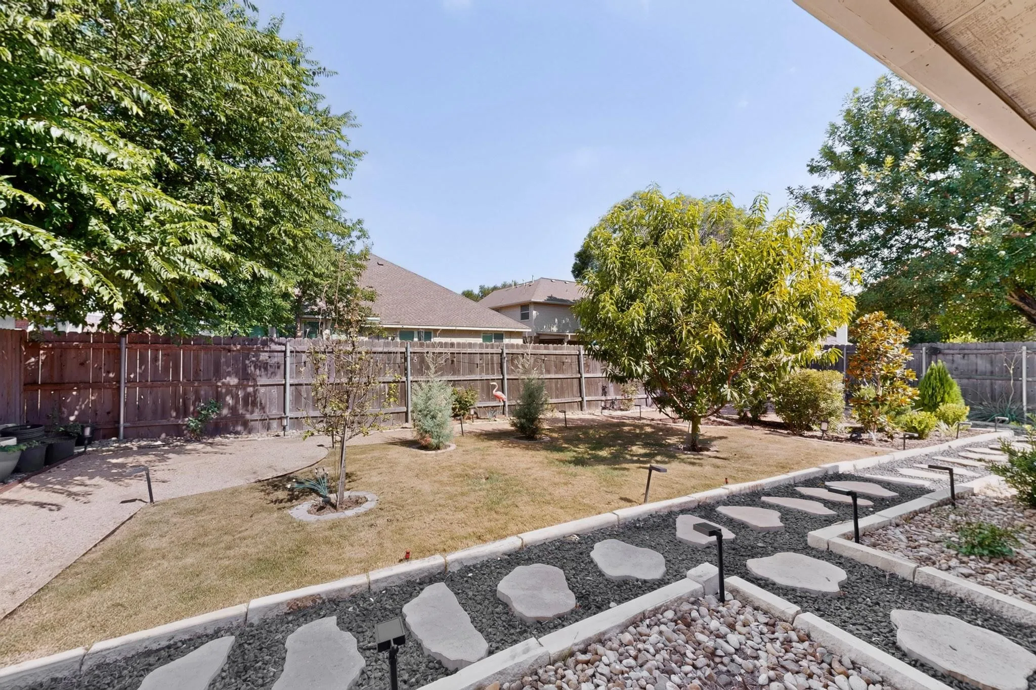 Photo 4 of 17810 WORLEY DR