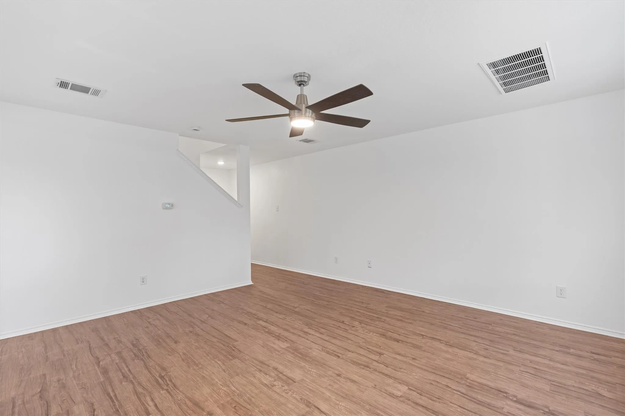Photo 4 of 13505 LISMORE LN