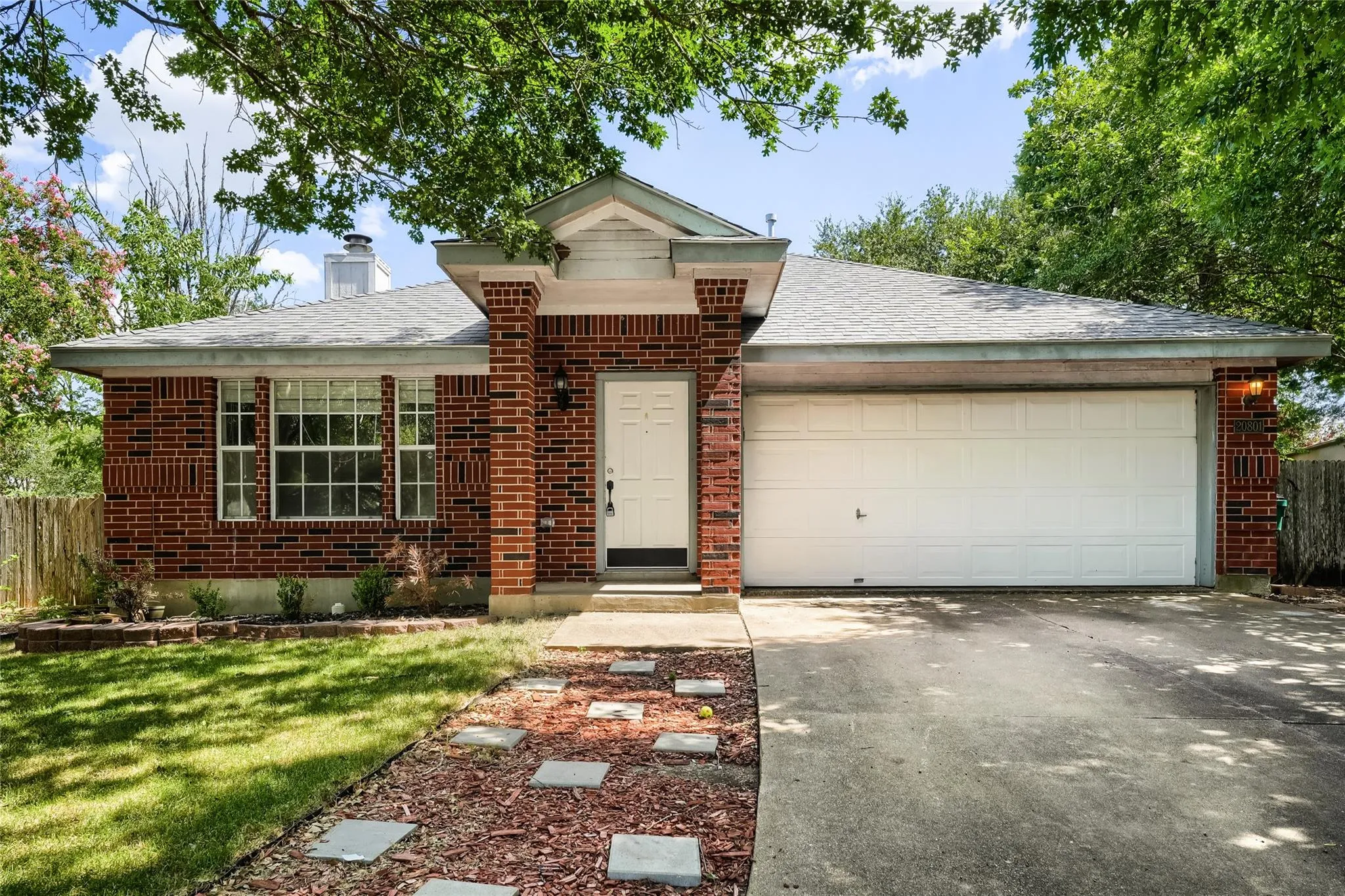 Photo of 20801 TROTTERS LN, Pflugerville, 78660