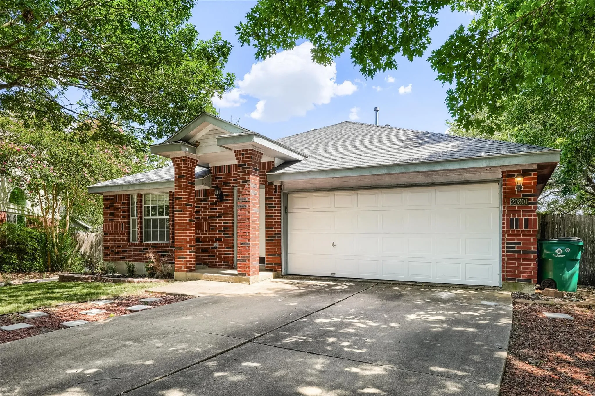 Photo 2 of 20801 TROTTERS LN