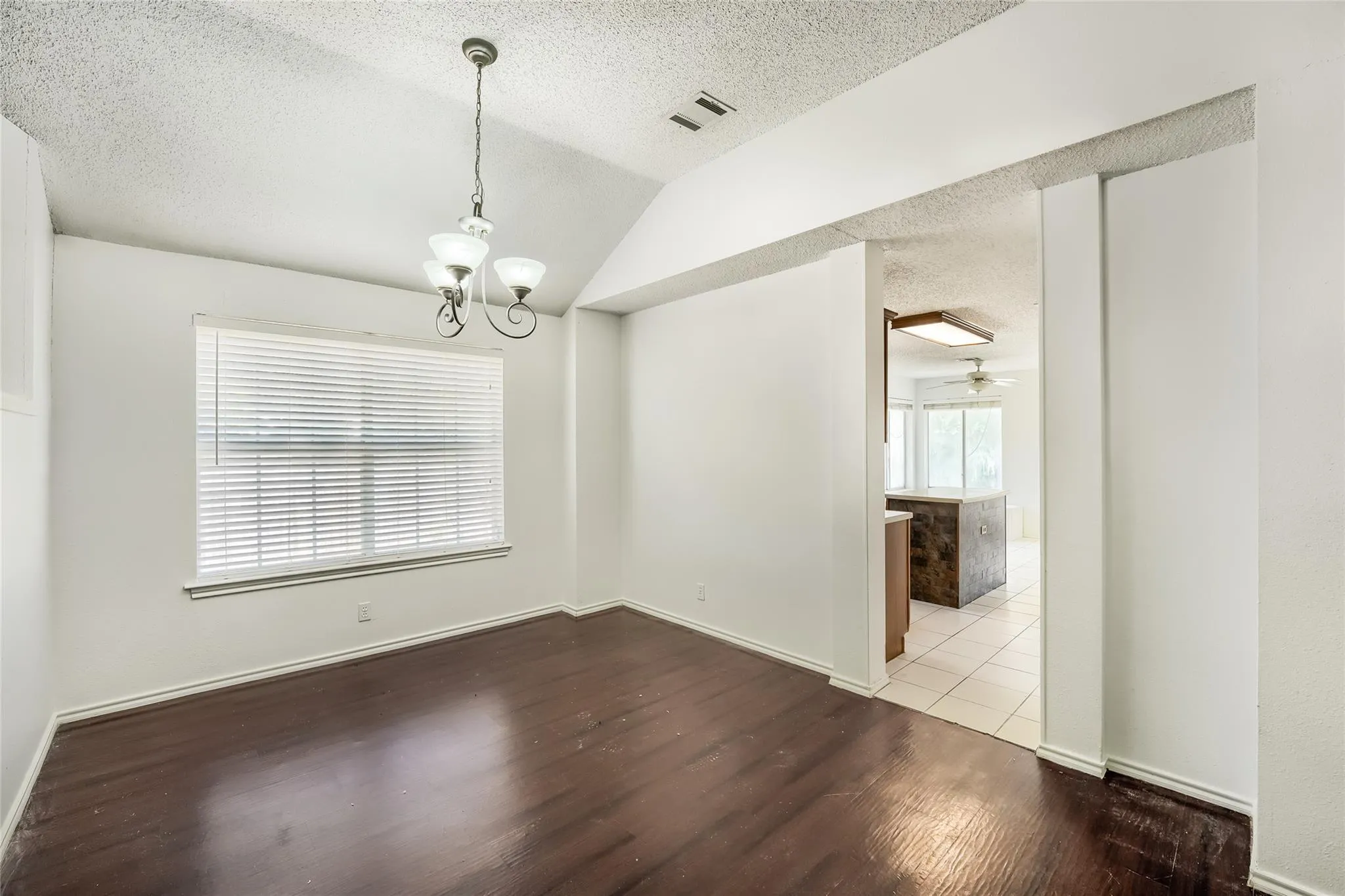 Photo 5 of 20801 TROTTERS LN
