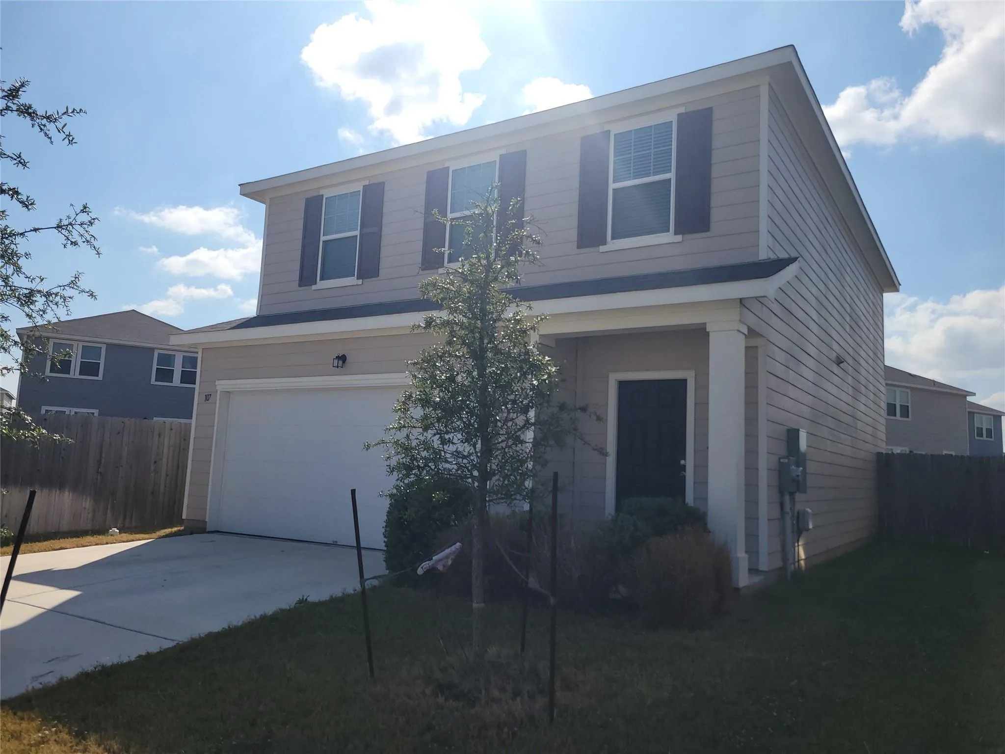 Photo 3 of 107 GEMSBOK RD