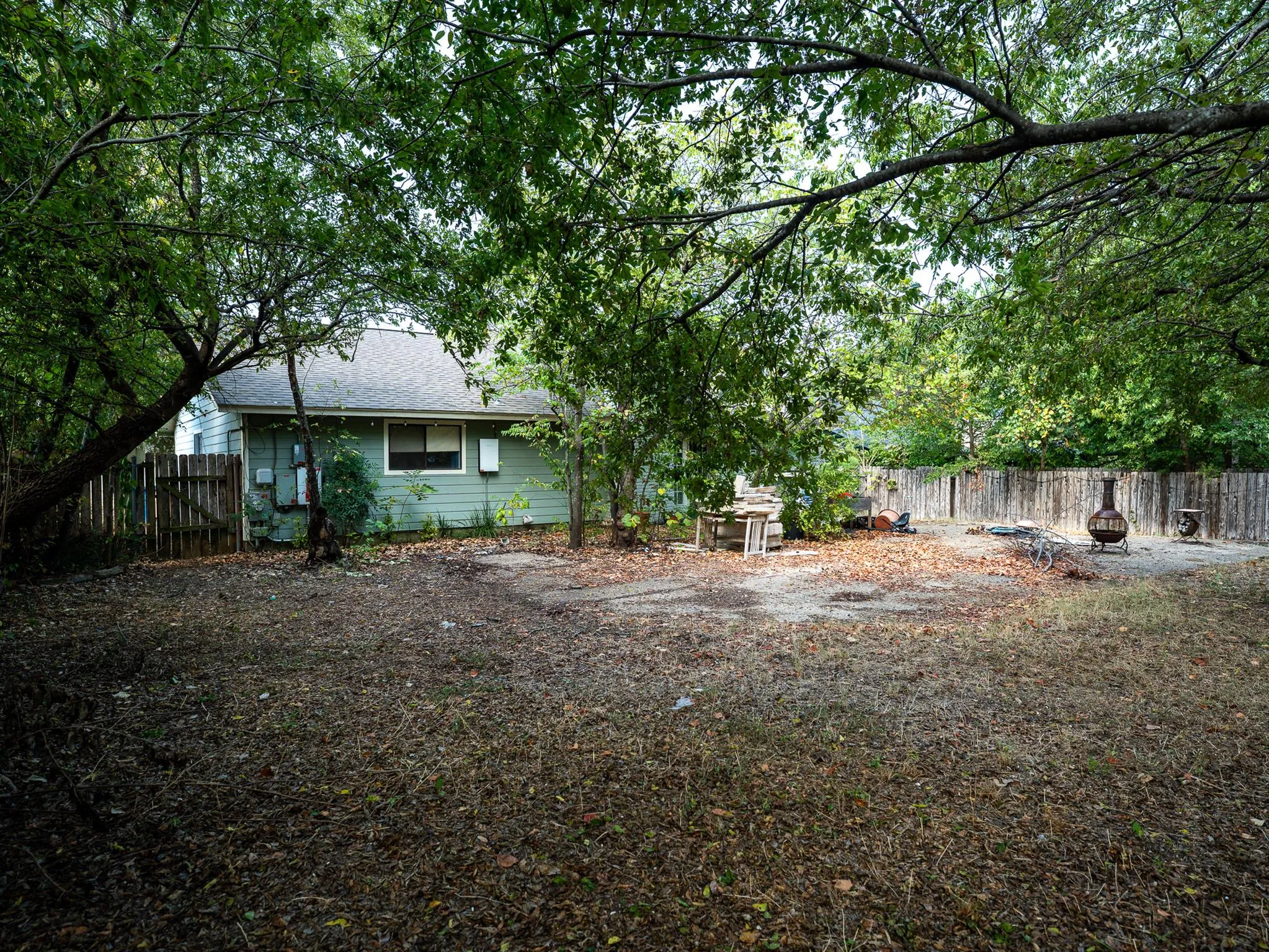 Photo 5 of 1404 MANFORD HILL DR