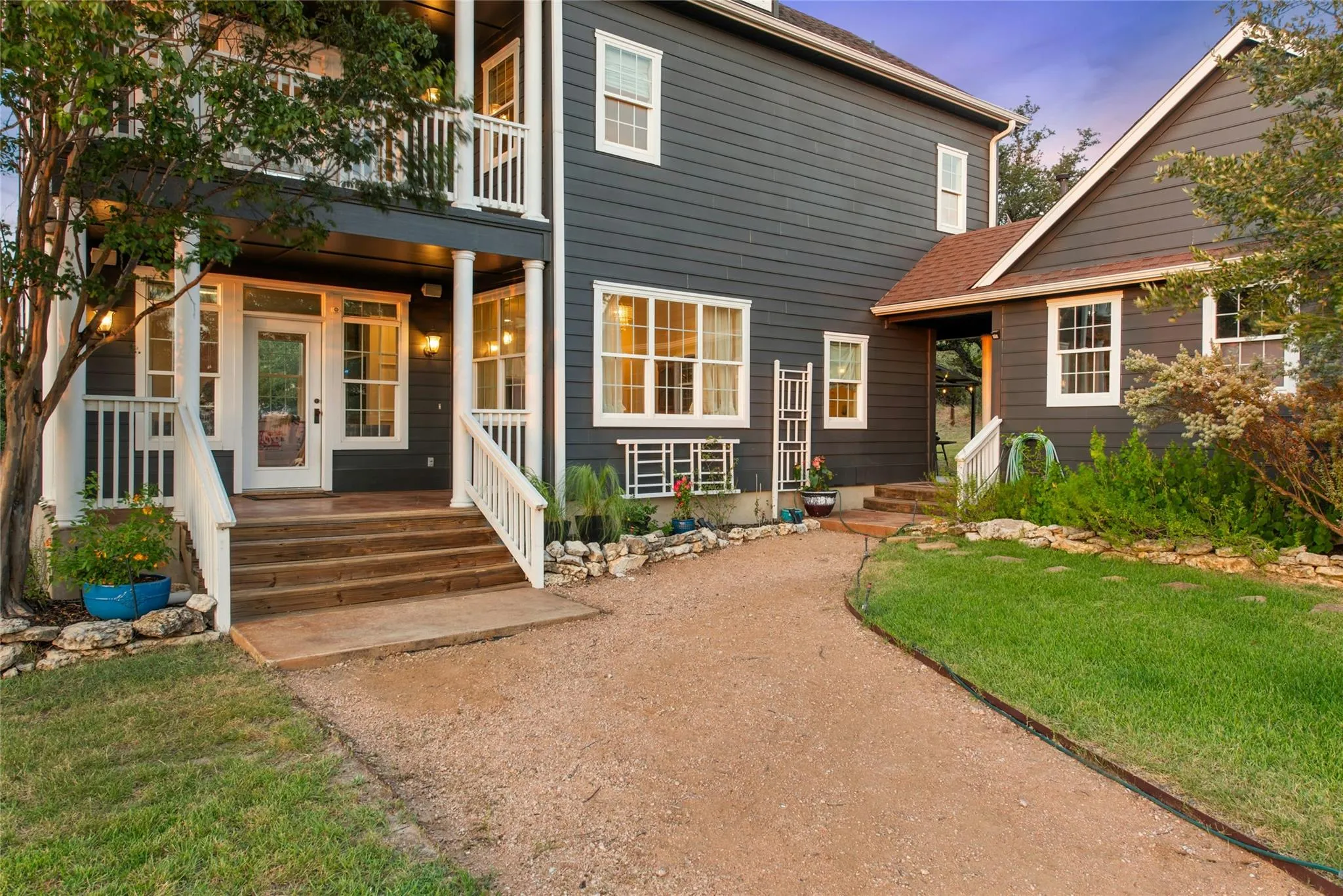 Photo of 20000 VICTORIA CHASE RD, Lago Vista, TX, 78645