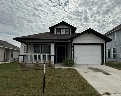 Photo 2 of 149 BLUE AGATE CT