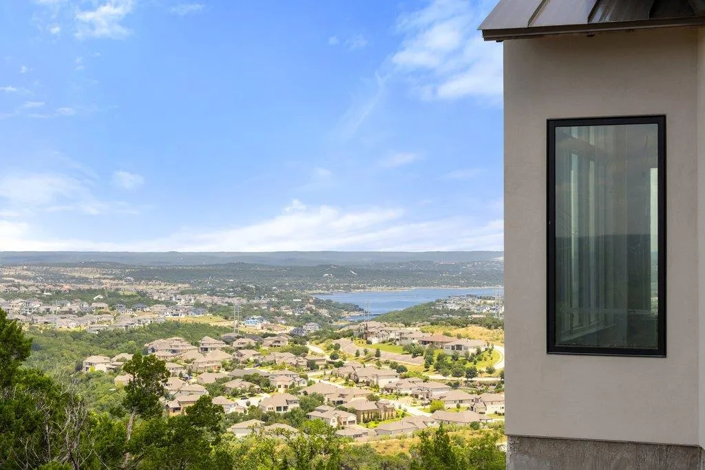 Photo of 114 MONTANA DEL ORO WAY, Lakeway, TX, 78738