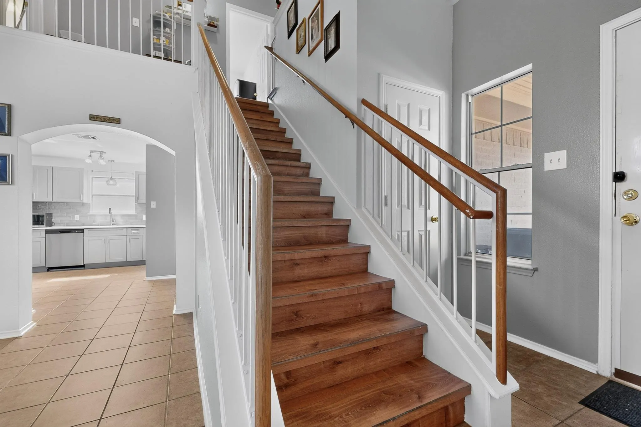 Photo 5 of 1415 MISS ALLISONS WAY