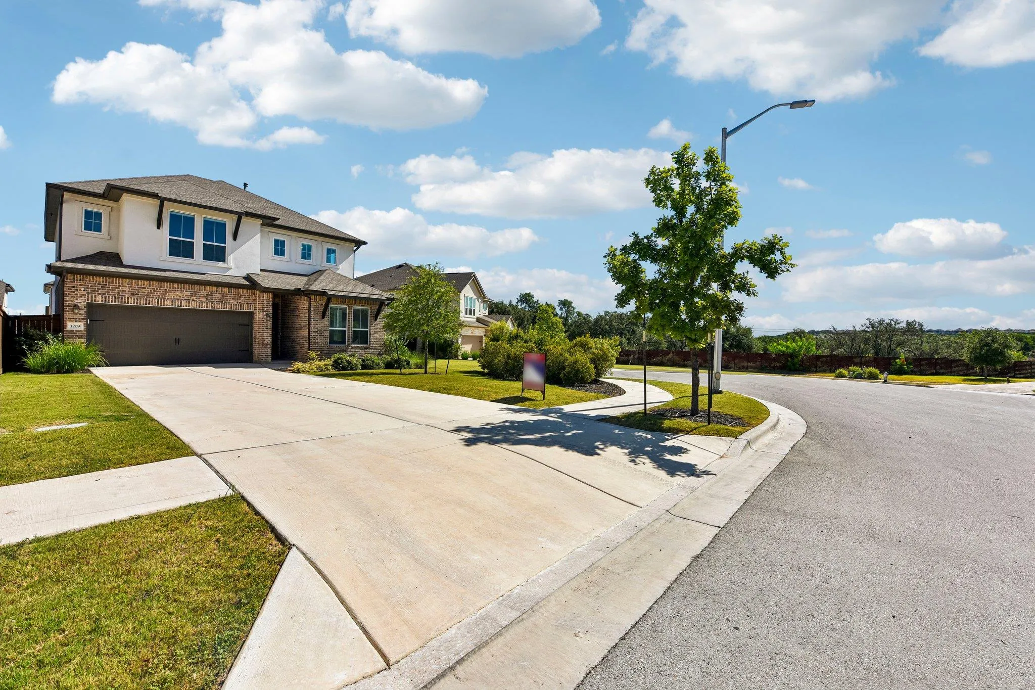 Photo 3 of 1209 WILLIE RANCH WAY