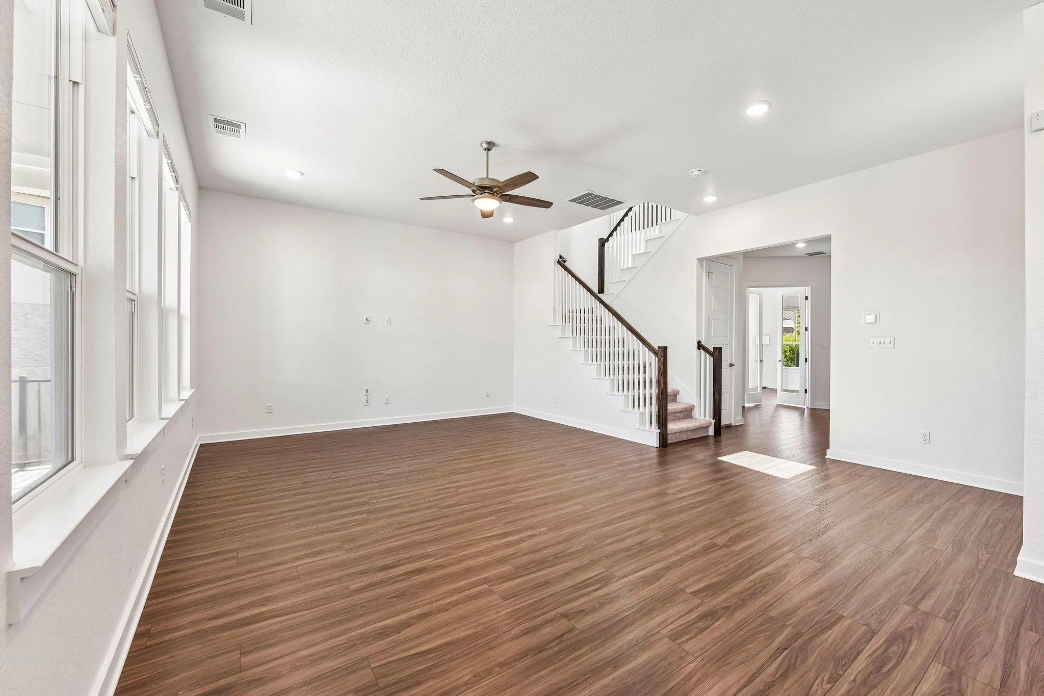 Photo 5 of 1209 WILLIE RANCH WAY
