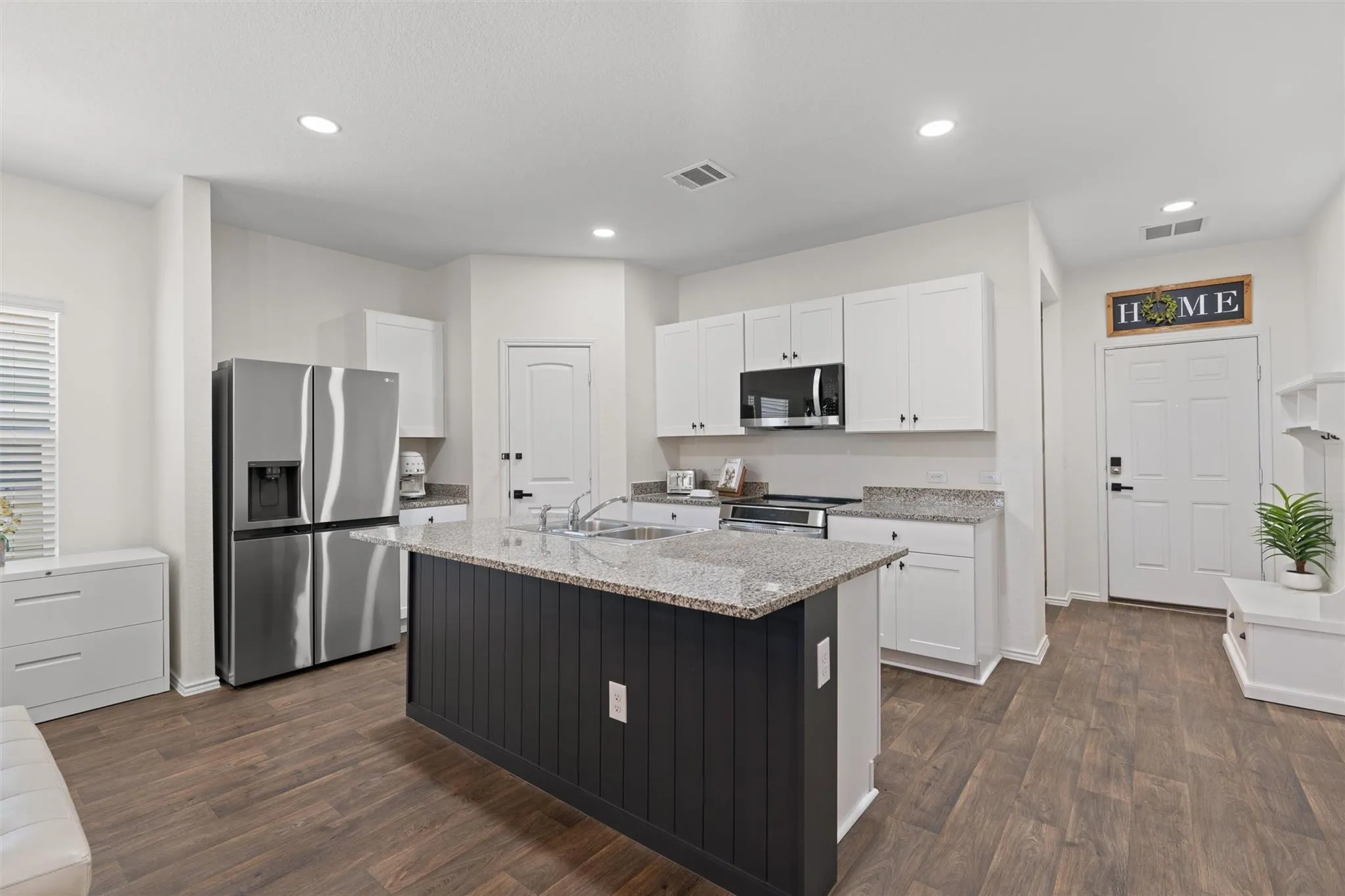 Photo 3 of 13005 BRAHMIN DR
