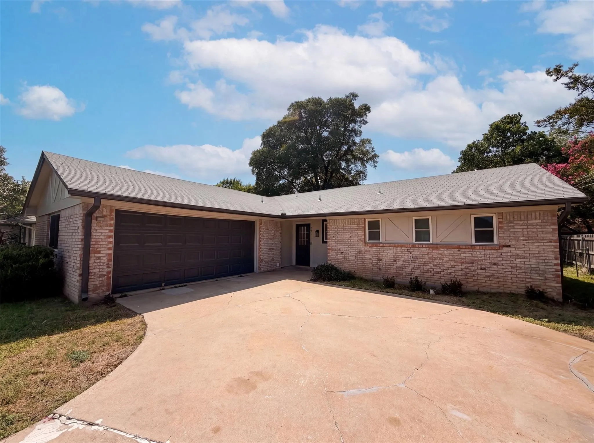Photo of 501 E CENTRAL DR, Georgetown, TX, 78628