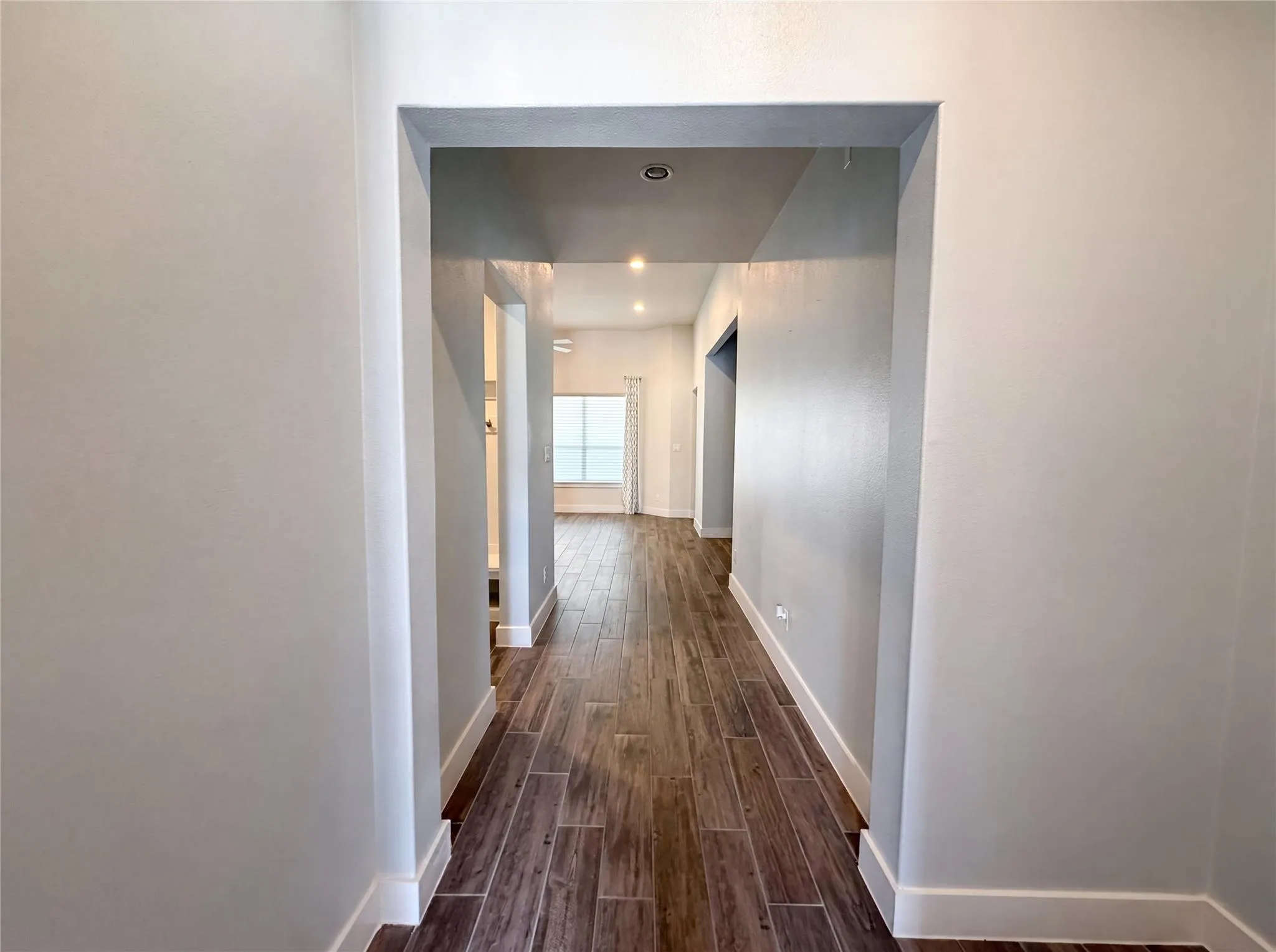 Photo 3 of 13701 RONALD W REAGAN BLVD #84