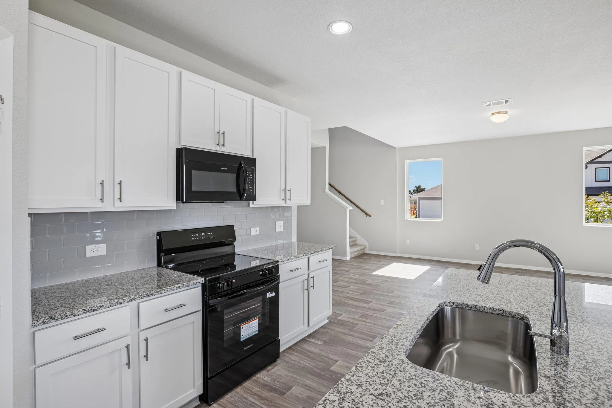 Photo 5 of 101 ADZE DR