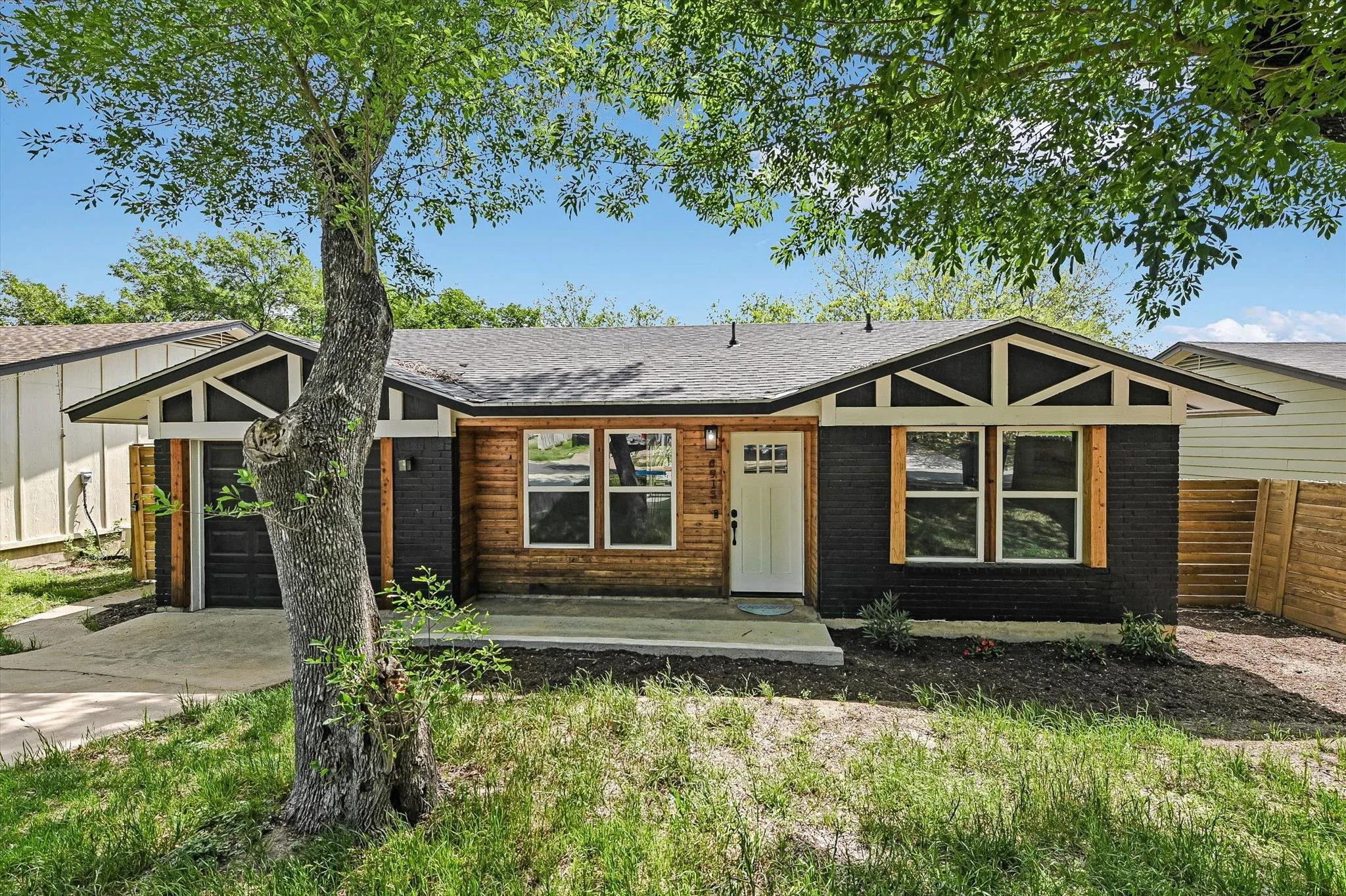 Photo of 6913 SHANNON DR, Austin, TX, 78724