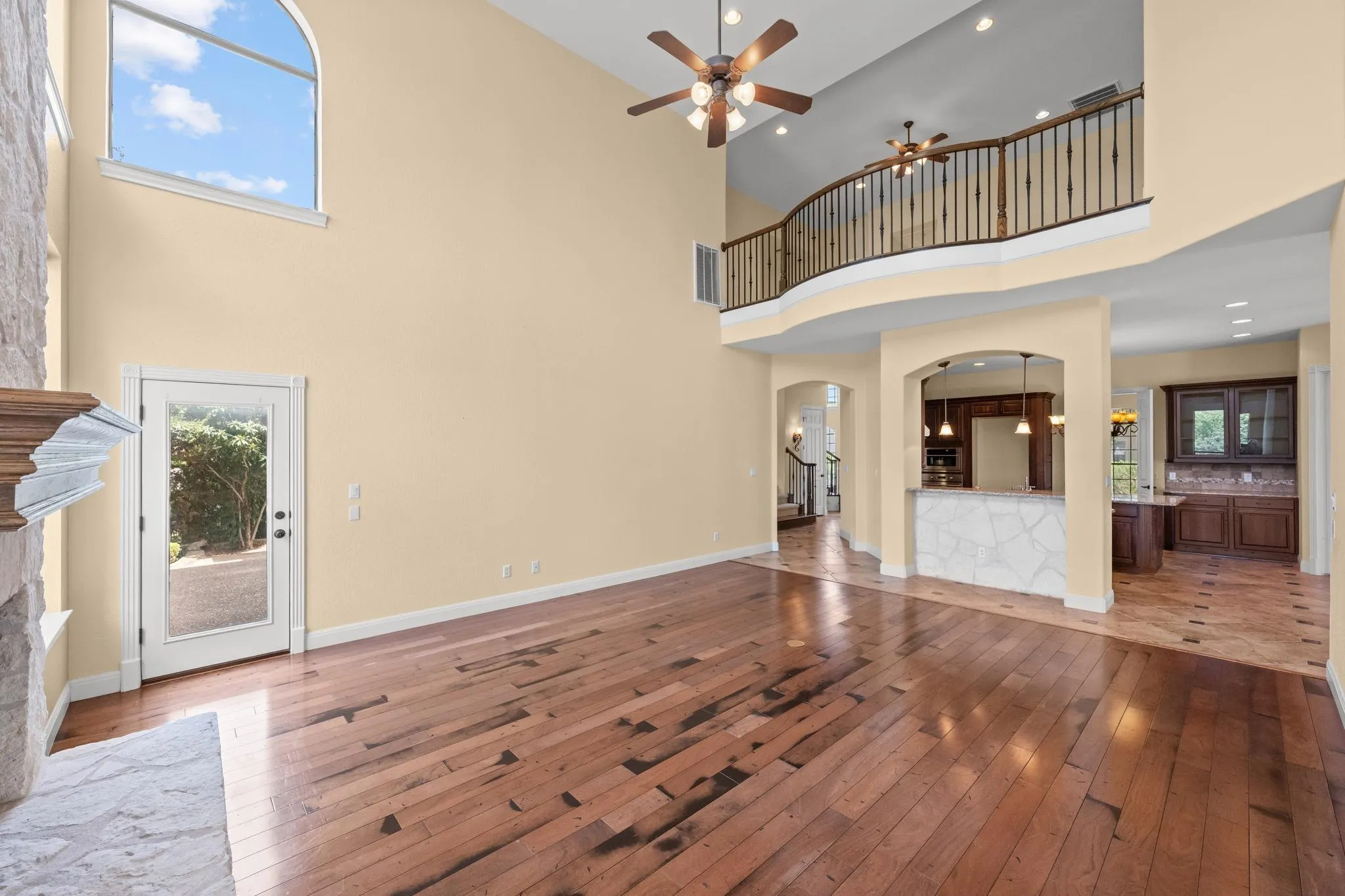Photo 5 of 126 VAILCO LN