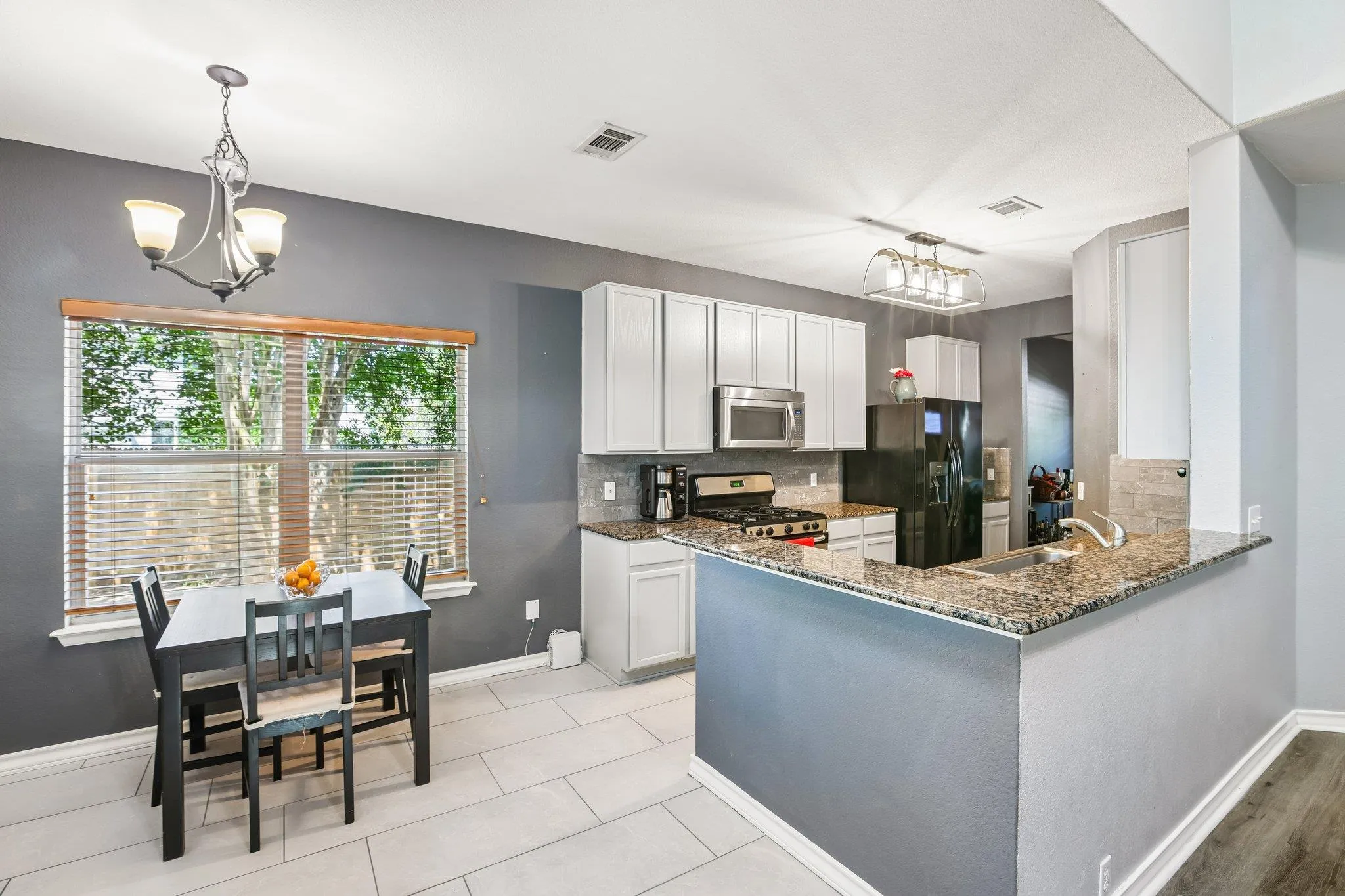 Photo 4 of 2821 PURPLE THISTLE DR