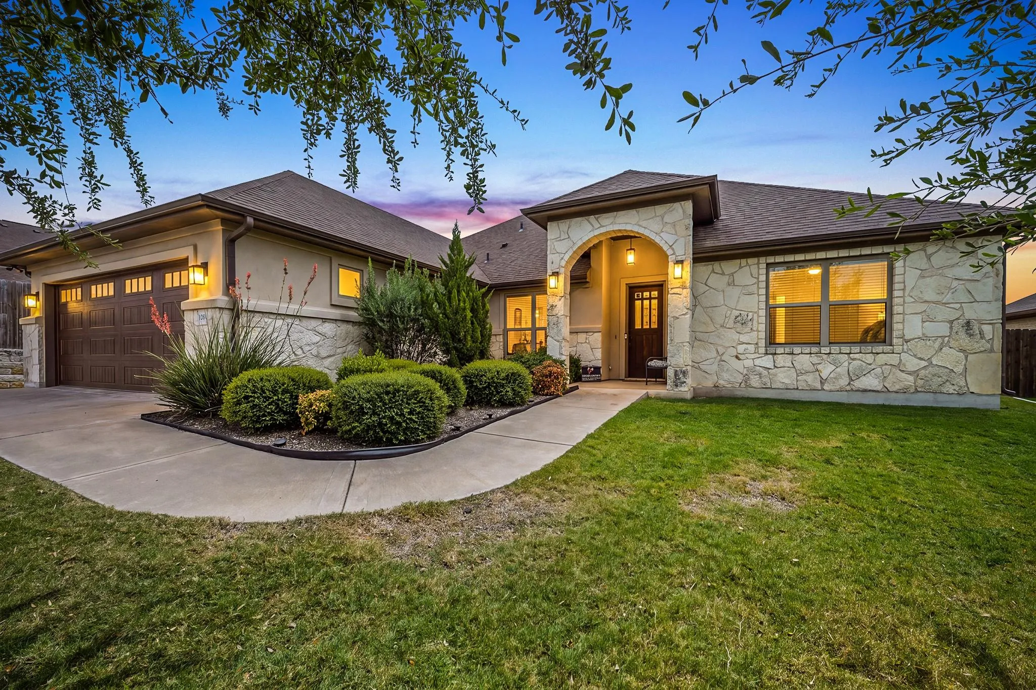 Photo of 608 JAKE DR, Jarrell, TX, 76537