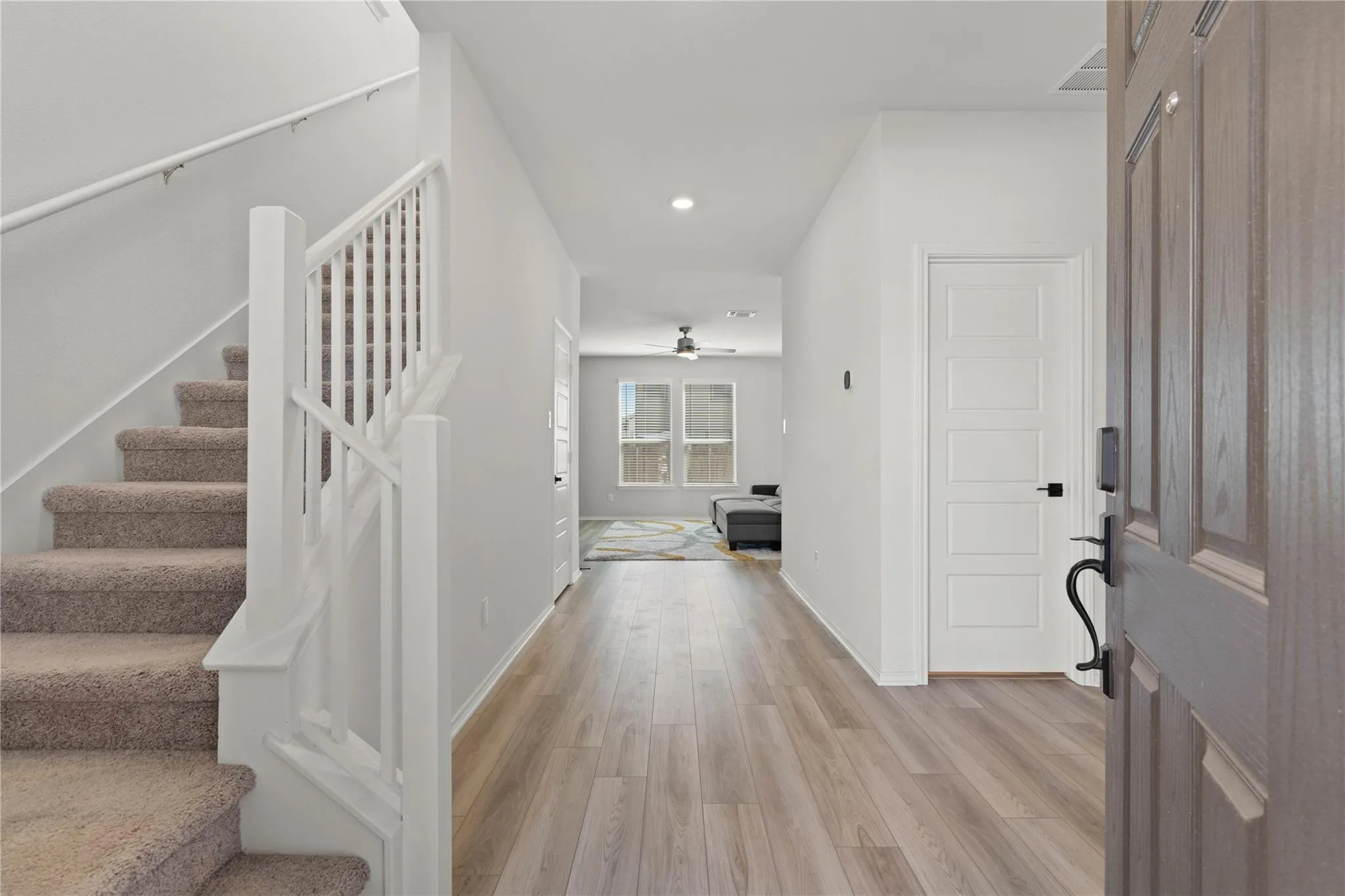 Photo 5 of 13300 BETTY FORD ST