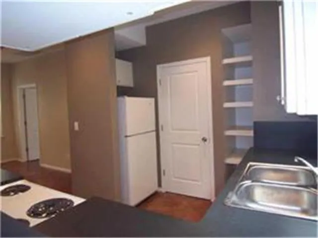 Photo 5 of 3411 CEDAR ST #B
